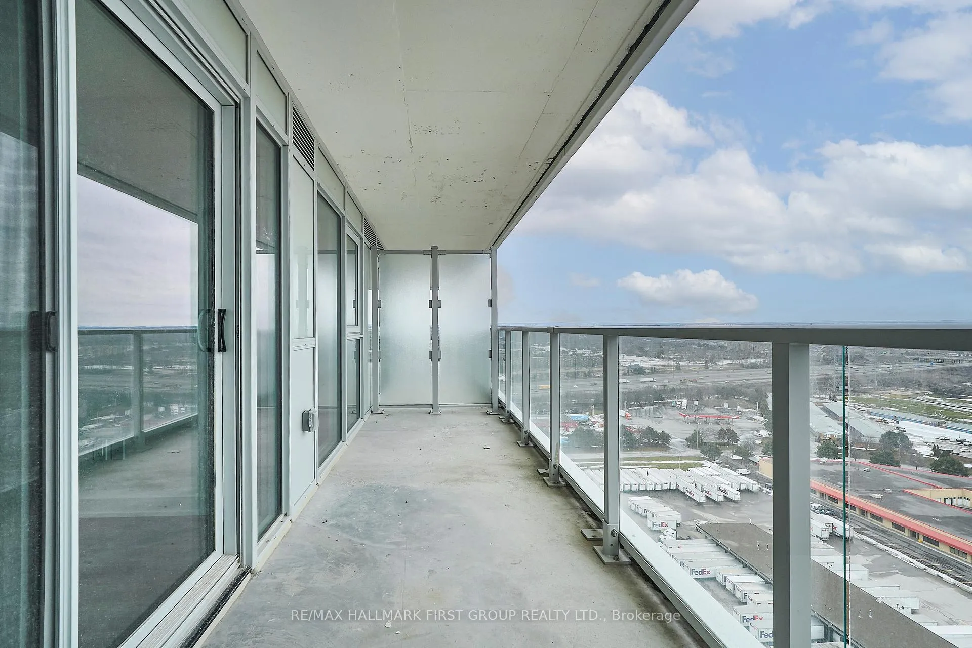 Photo 18 of Unit 2403, 1010 Sandy Beach Road, Pickering, Bay Ridges — HOMEH