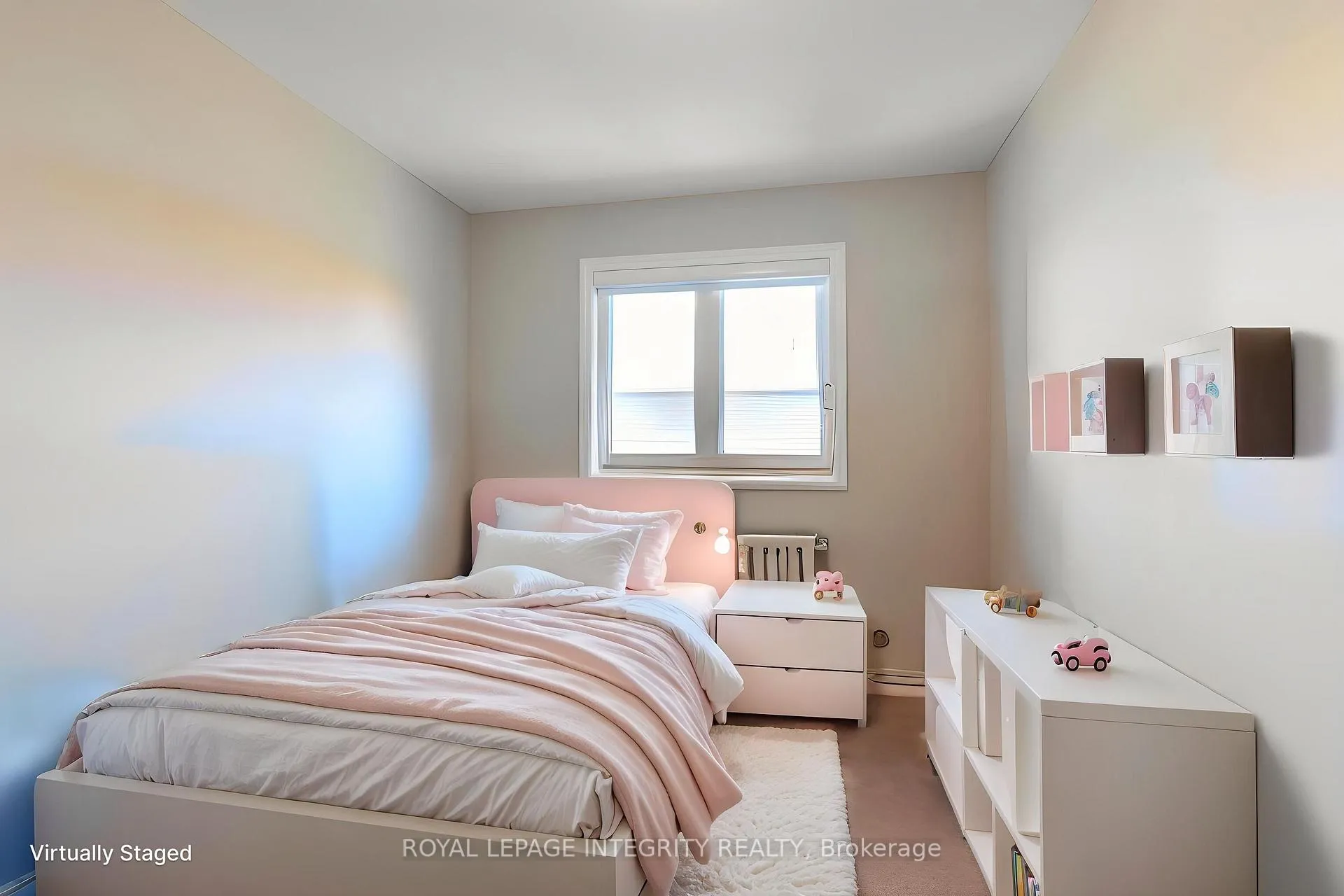 Photo 8 of 652 Des Aubepines Drive, Ottawa, Avalon West — HOMEH