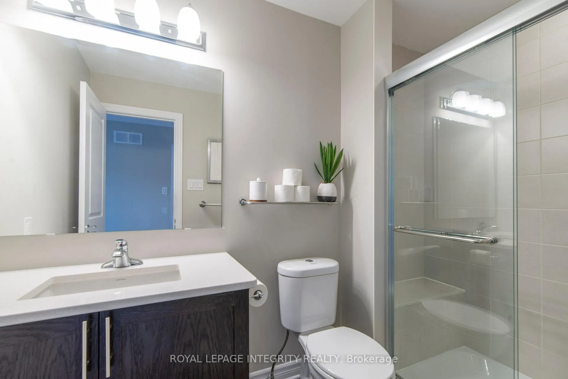 Photo 13 of 652 Des Aubepines Drive, Ottawa, Avalon West — HOMEH