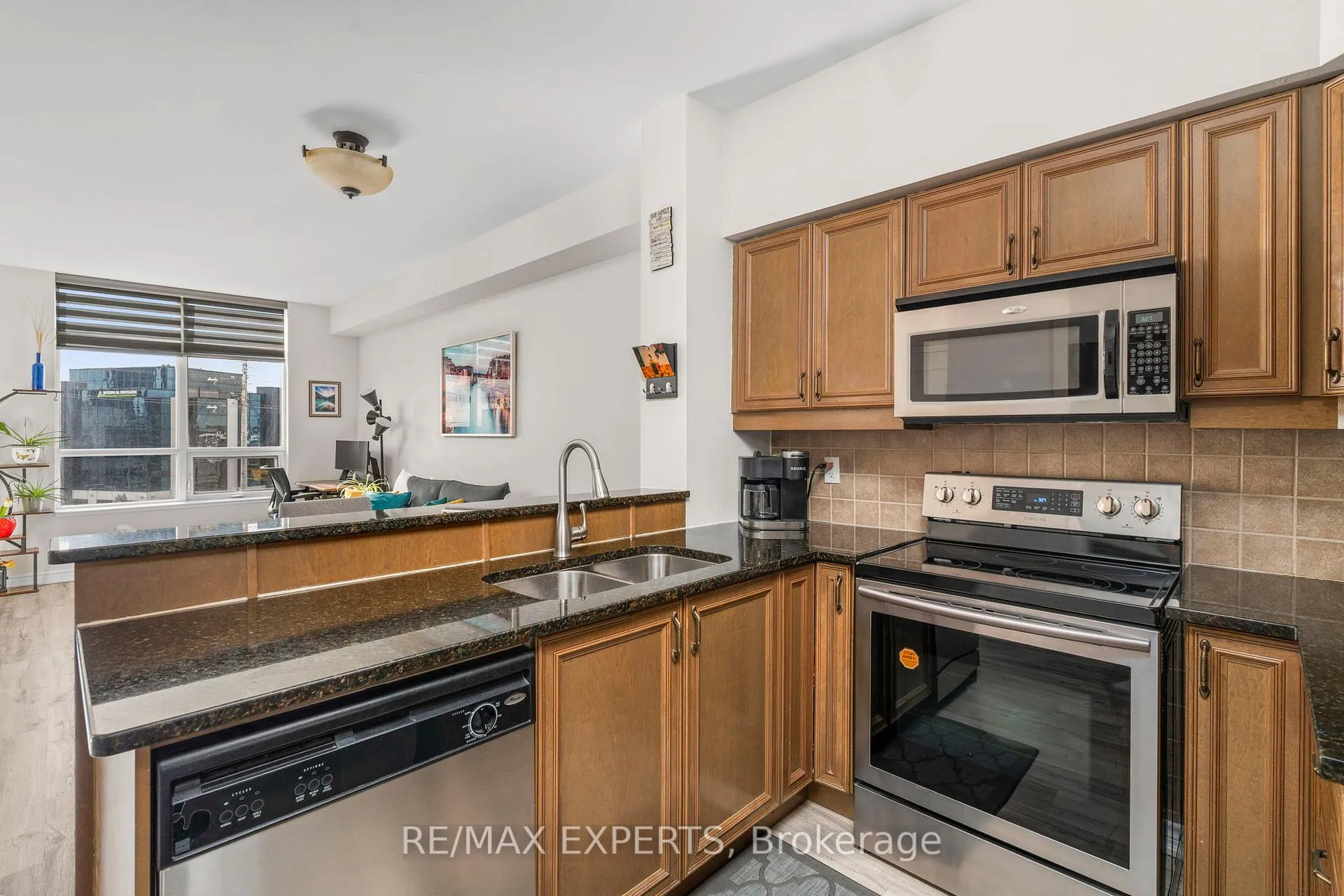 Photo 9 of Unit 515, 9225 Jane St Street, Vaughan, Maple — HOMEH