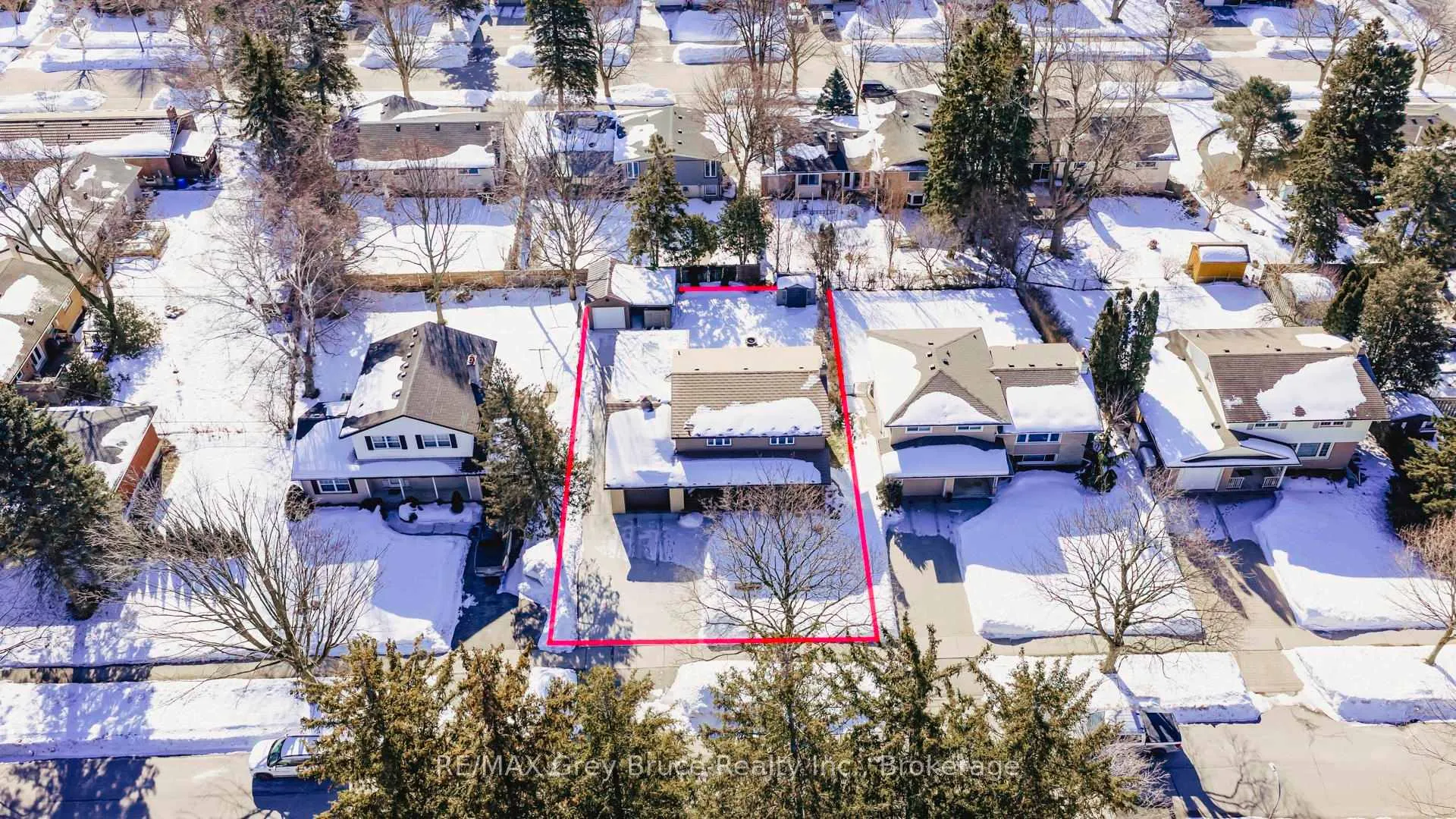 Photo 7 of 74 Inwood Crescent, Kitchener — HOMEH