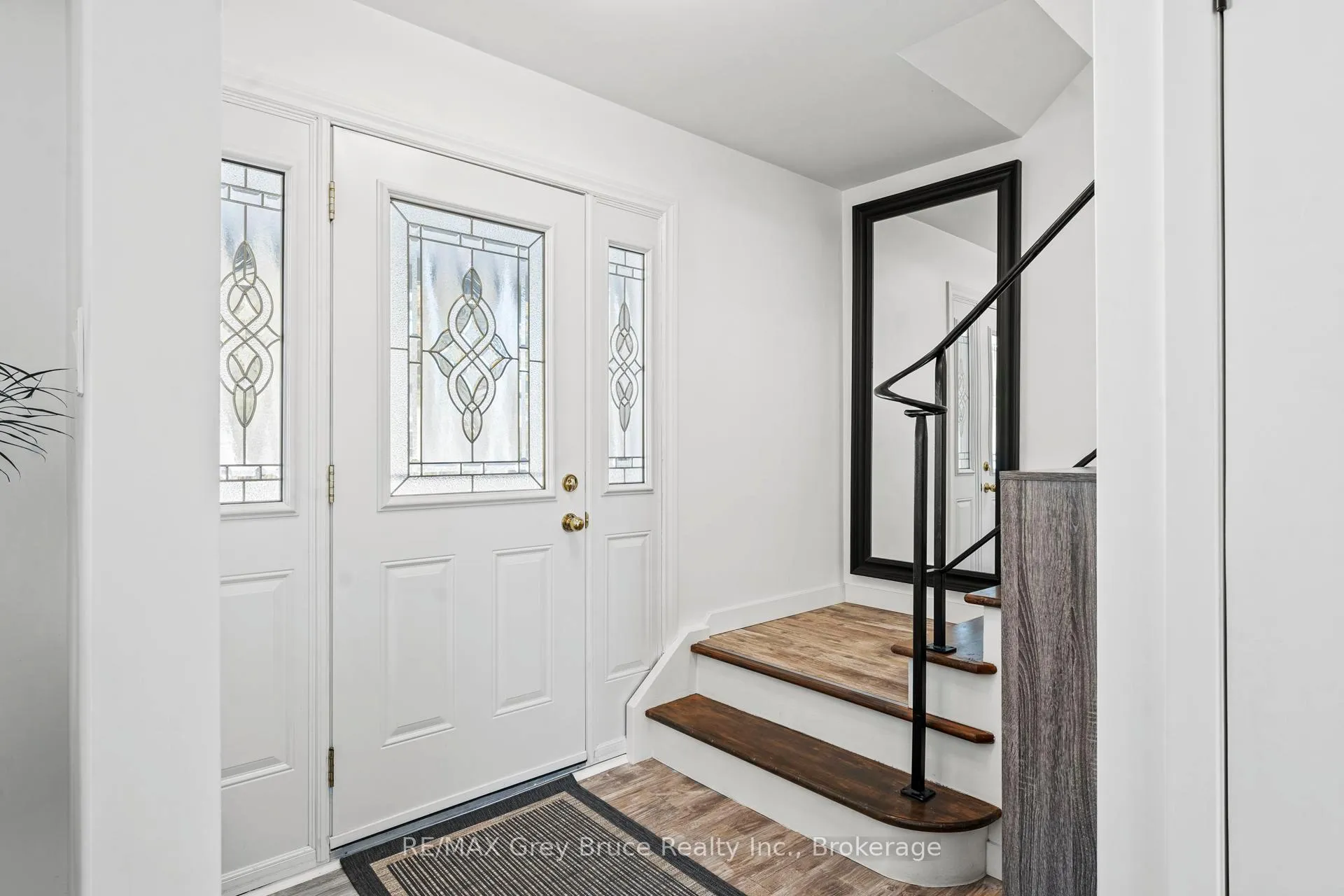 Photo 9 of 74 Inwood Crescent, Kitchener — HOMEH