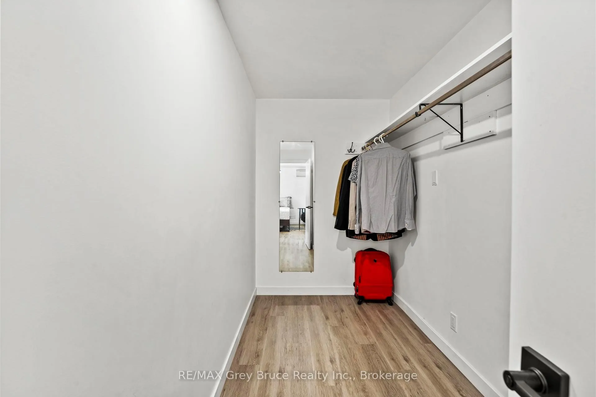 Photo 30 of 74 Inwood Crescent, Kitchener — HOMEH