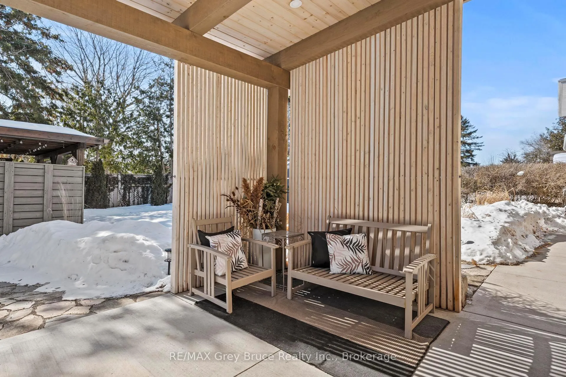 Photo 40 of 74 Inwood Crescent, Kitchener — HOMEH