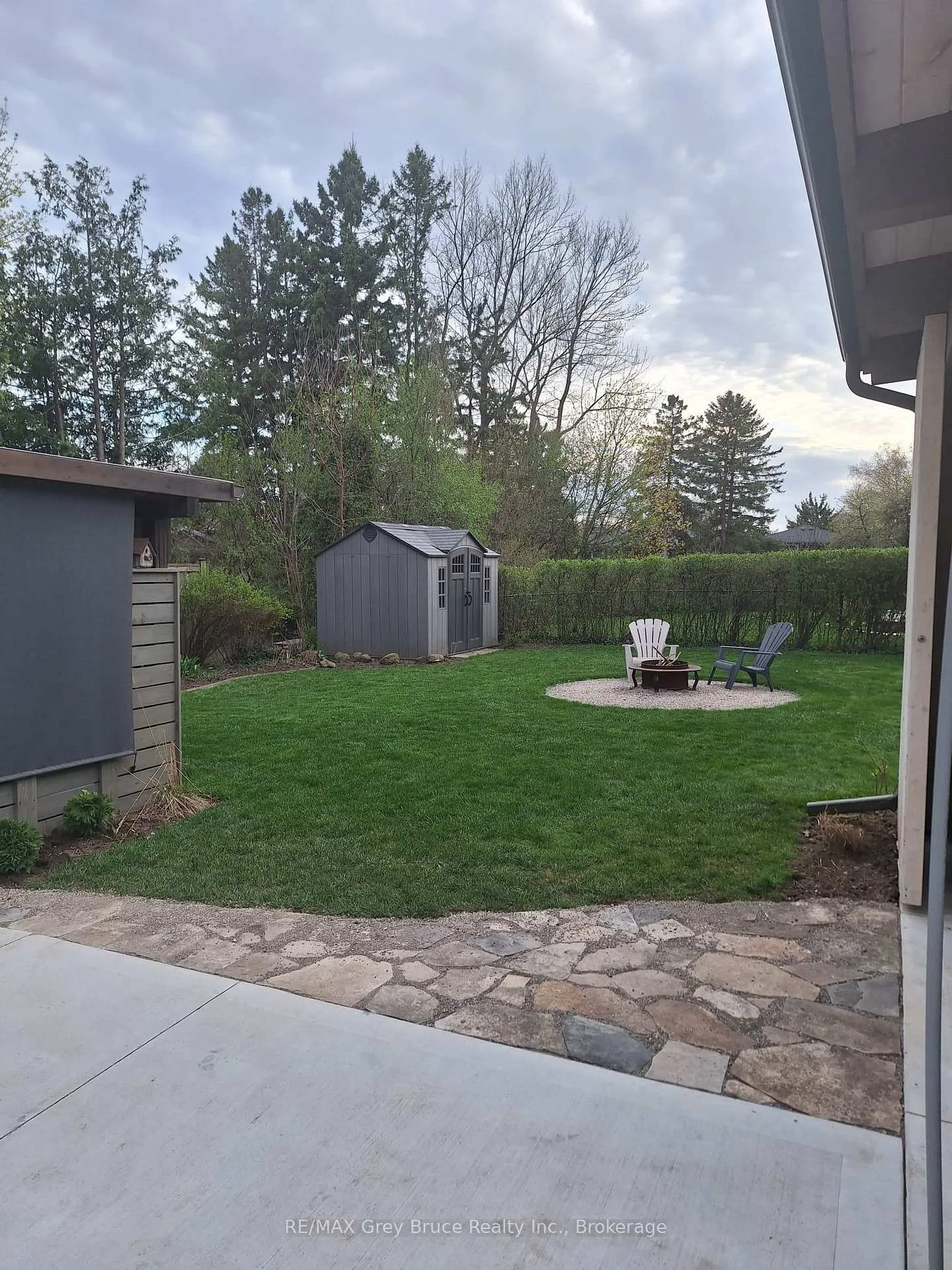 Photo 47 of 74 Inwood Crescent, Kitchener — HOMEH