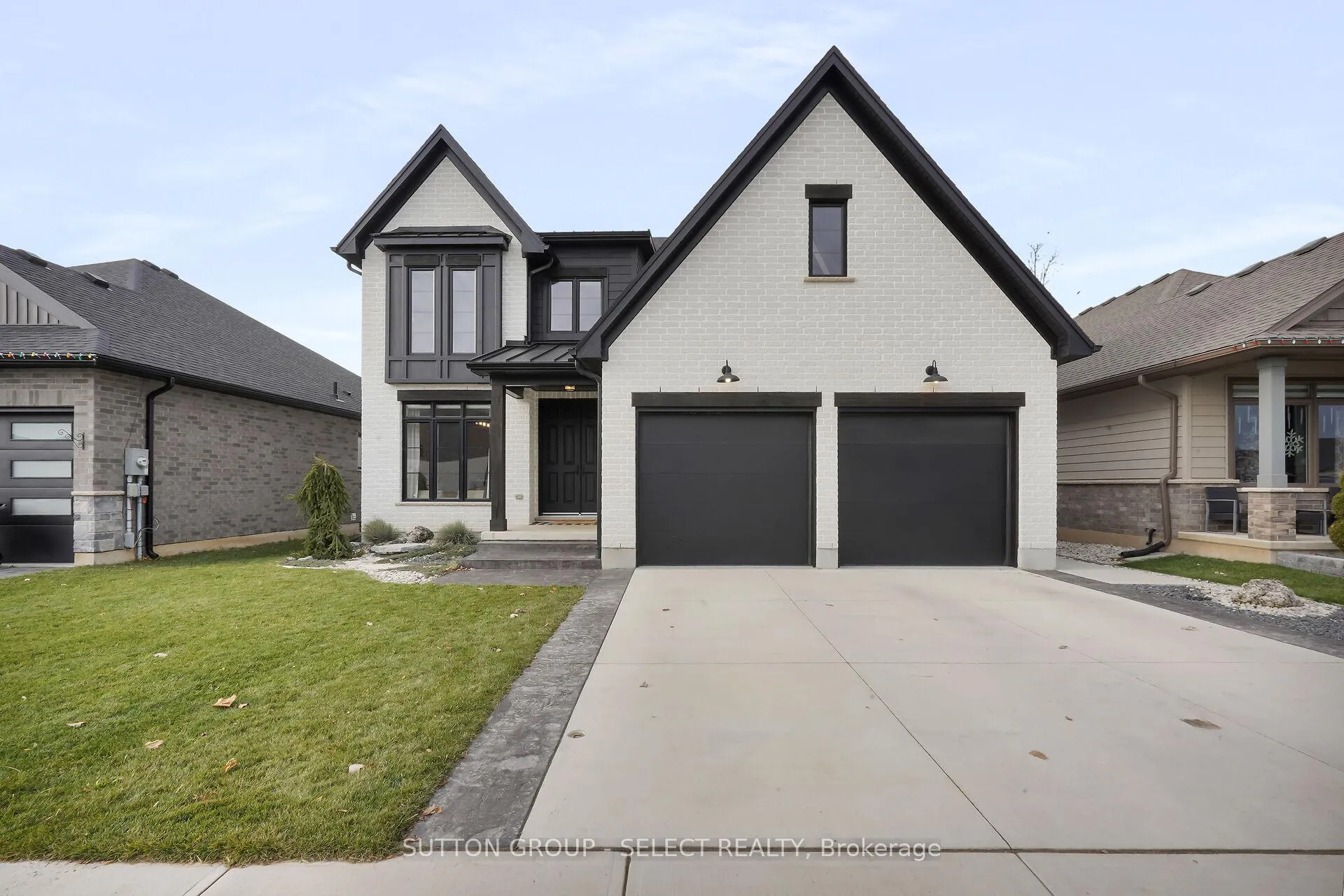 Photo 1 of 173 Collins Way, Strathroy-Caradoc, SE — HOMEH