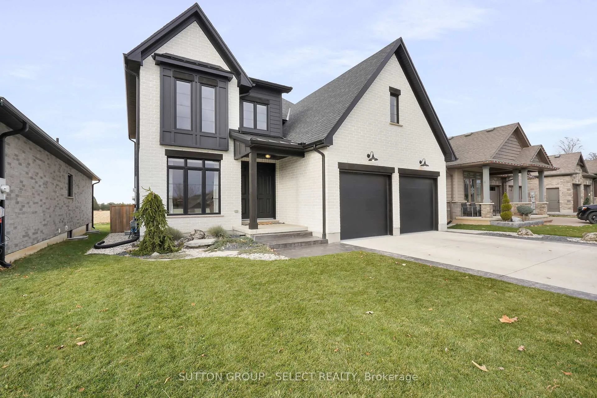 Photo 2 of 173 Collins Way, Strathroy-Caradoc, SE — HOMEH