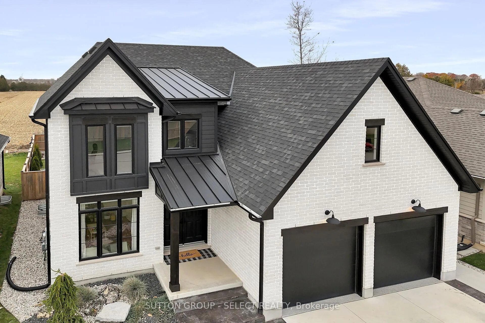 Photo 3 of 173 Collins Way, Strathroy-Caradoc, SE — HOMEH