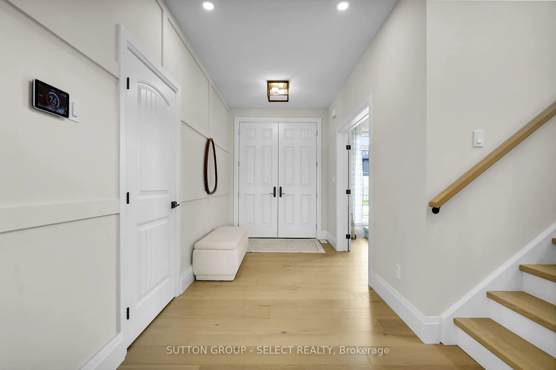 Photo 4 of 173 Collins Way, Strathroy-Caradoc, SE — HOMEH