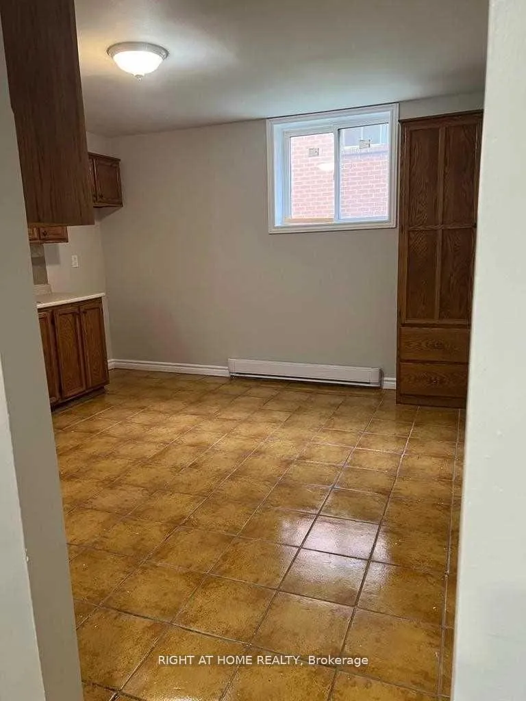 Photo 13 of 328 Malaga Road, Oshawa, Lakeview — HOMEH