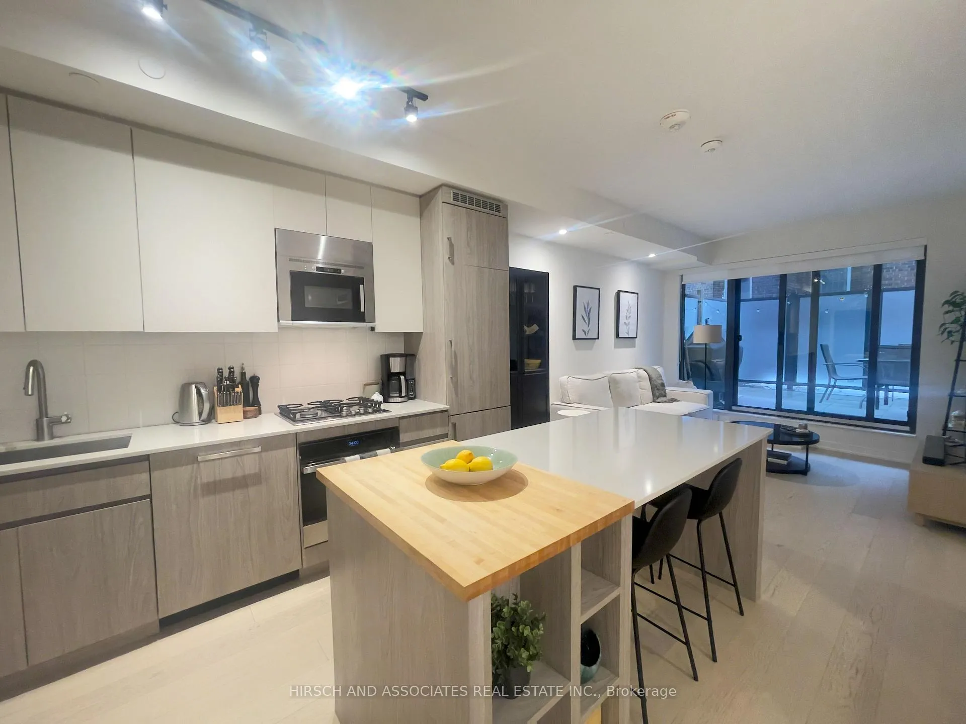 Photo 10 of Unit 202, 430 Roncesvalles Avenue, Toronto, Roncesvalles — HOMEH