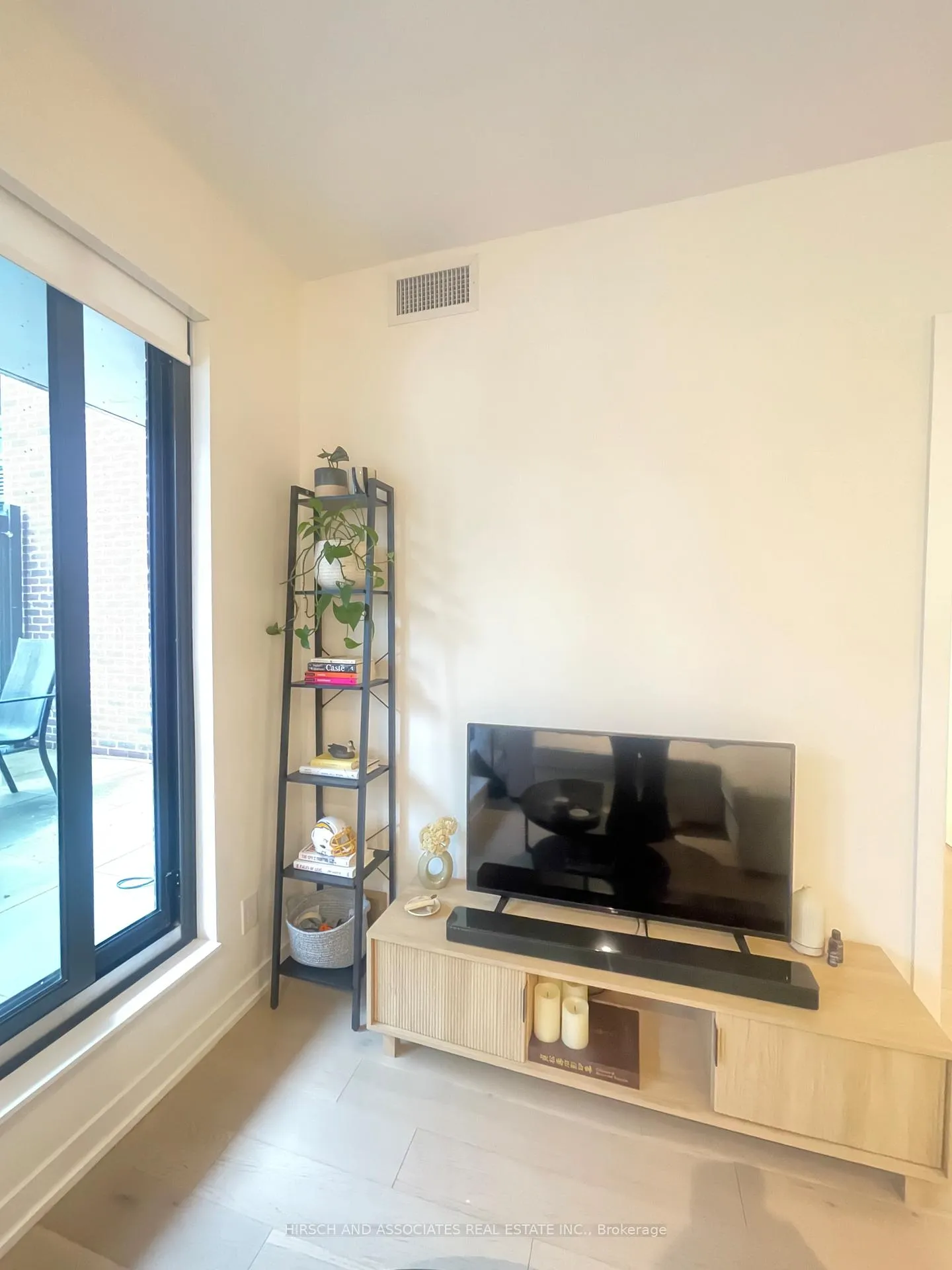 Photo 15 of Unit 202, 430 Roncesvalles Avenue, Toronto, Roncesvalles — HOMEH