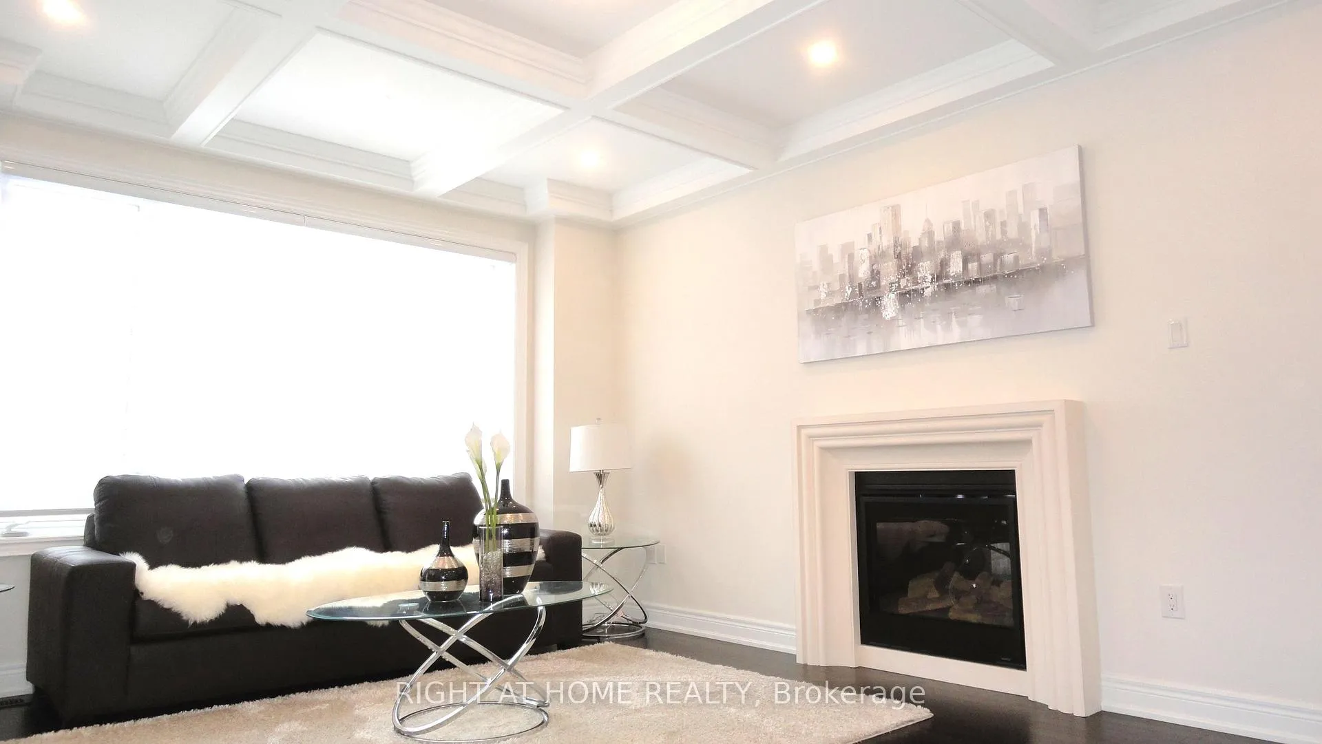 Photo 5 of 2640 Sapphire Drive, Pickering, Rural Pickering — HOMEH