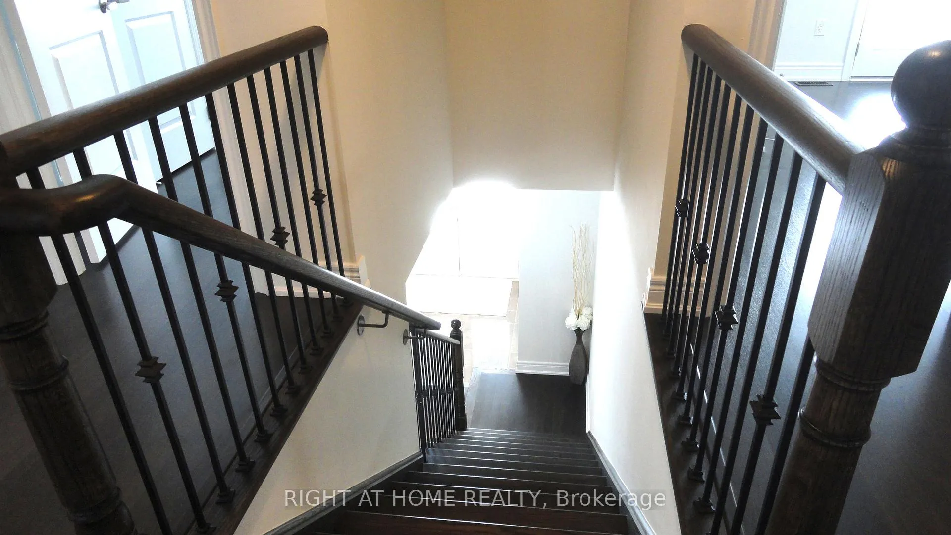 Photo 22 of 2640 Sapphire Drive, Pickering, Rural Pickering — HOMEH