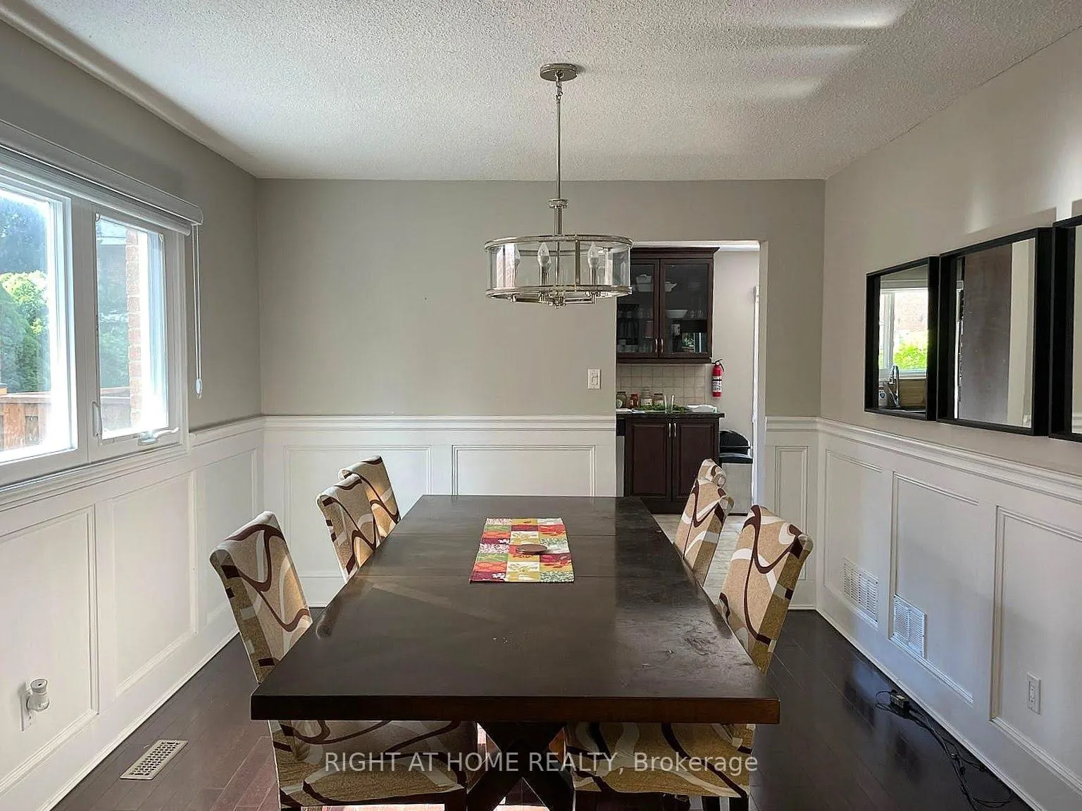 Photo 9 of 58 Emeline Crescent, Markham, Greensborough — HOMEH