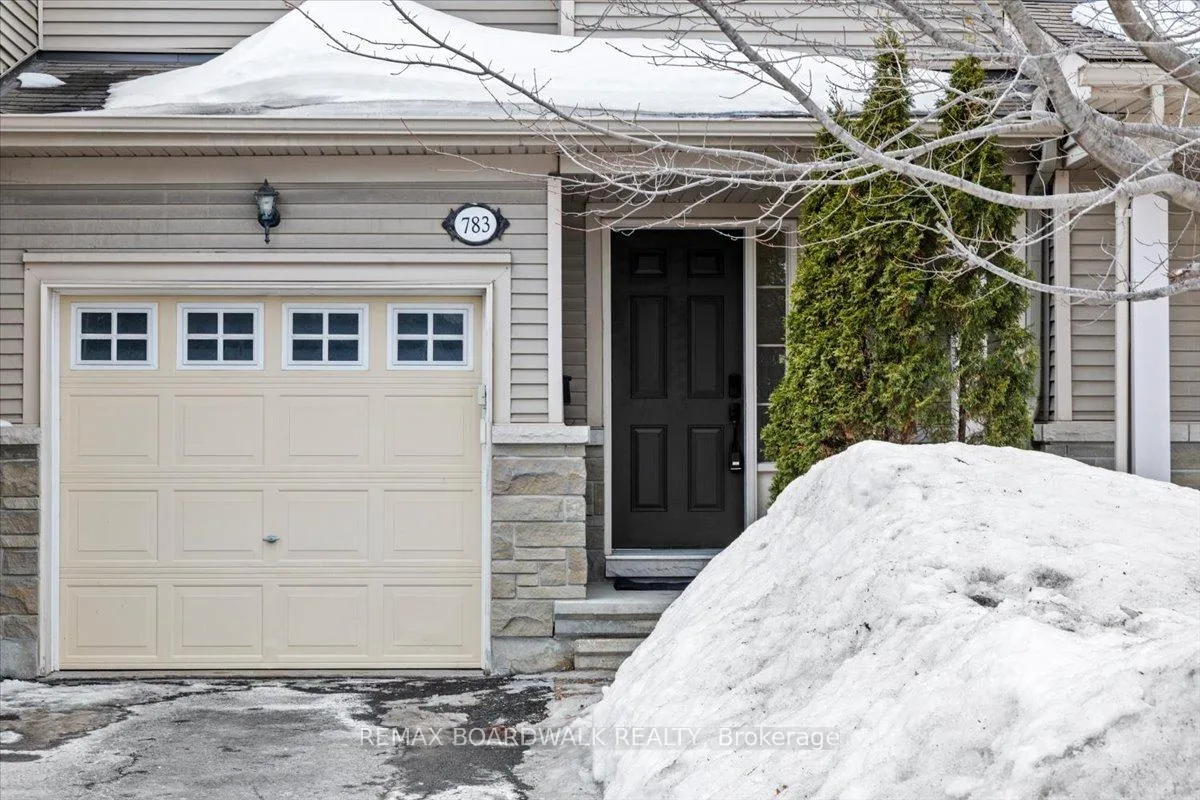 Photo 3 of 783 Cobble Hill Drive, Ottawa, Barrhaven - Cedargrove/Fraserdale — HOMEH