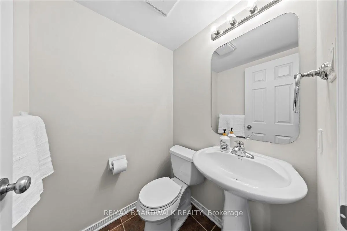 Photo 5 of 783 Cobble Hill Drive, Ottawa, Barrhaven - Cedargrove/Fraserdale — HOMEH