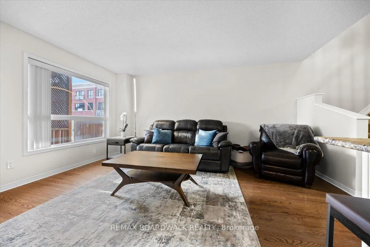 Photo 8 of 783 Cobble Hill Drive, Ottawa, Barrhaven - Cedargrove/Fraserdale — HOMEH