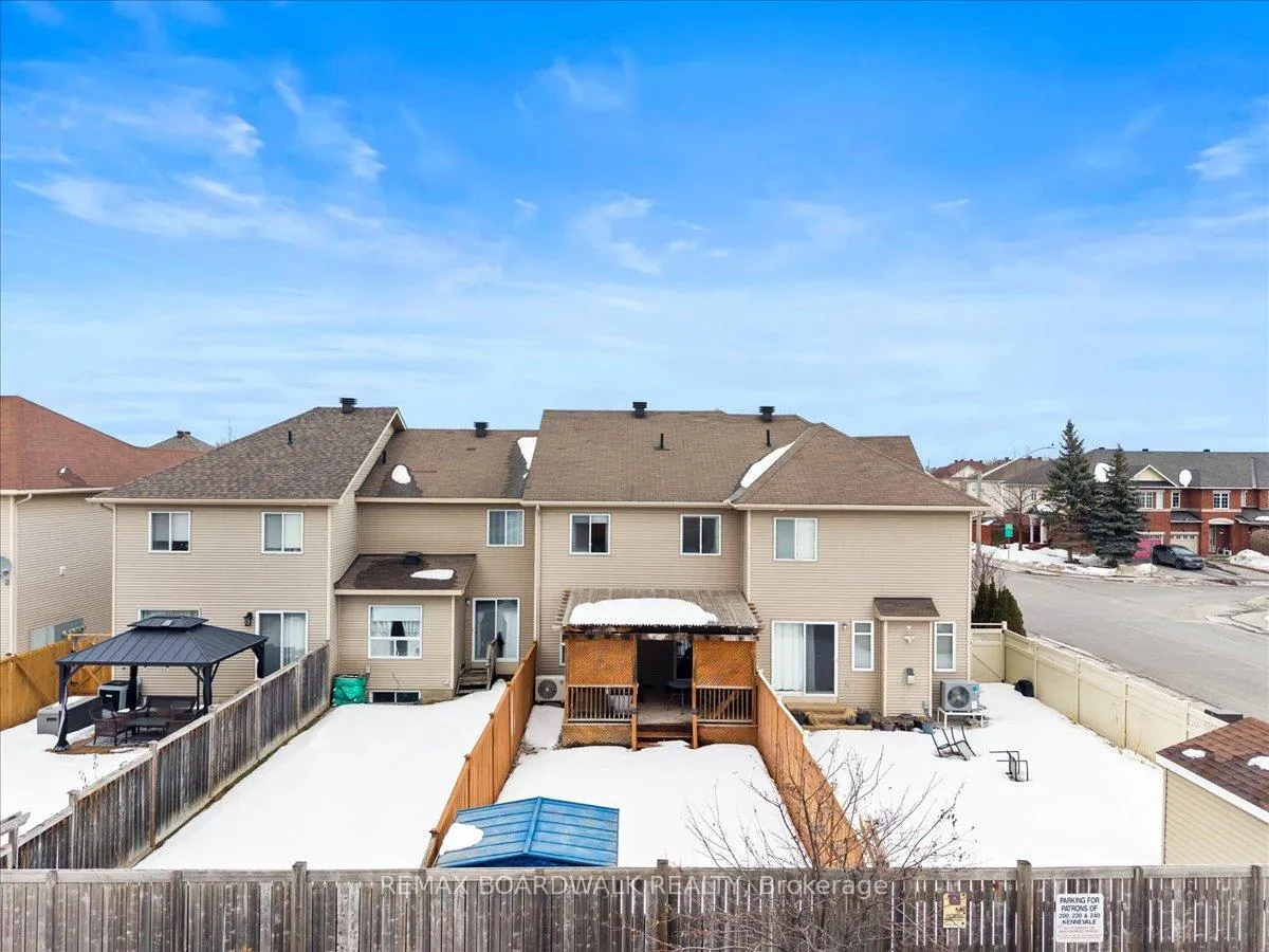 Photo 37 of 783 Cobble Hill Drive, Ottawa, Barrhaven - Cedargrove/Fraserdale — HOMEH