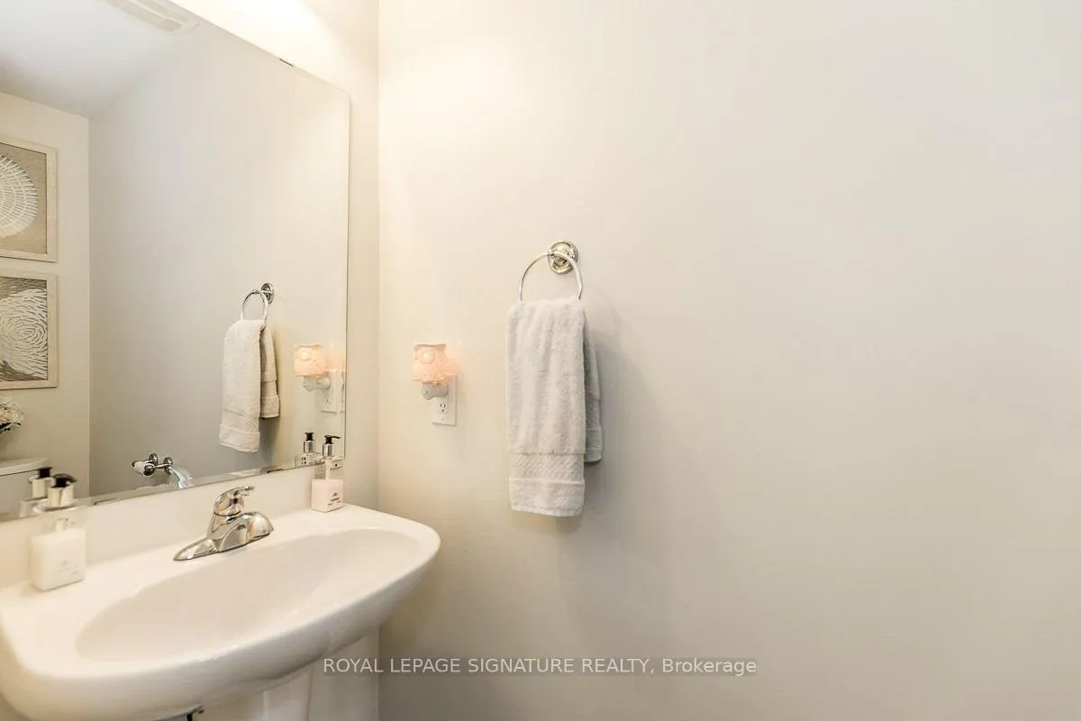 Photo 4 of 14 Butterworth Road, Brampton, Northwest Brampton — HOMEH