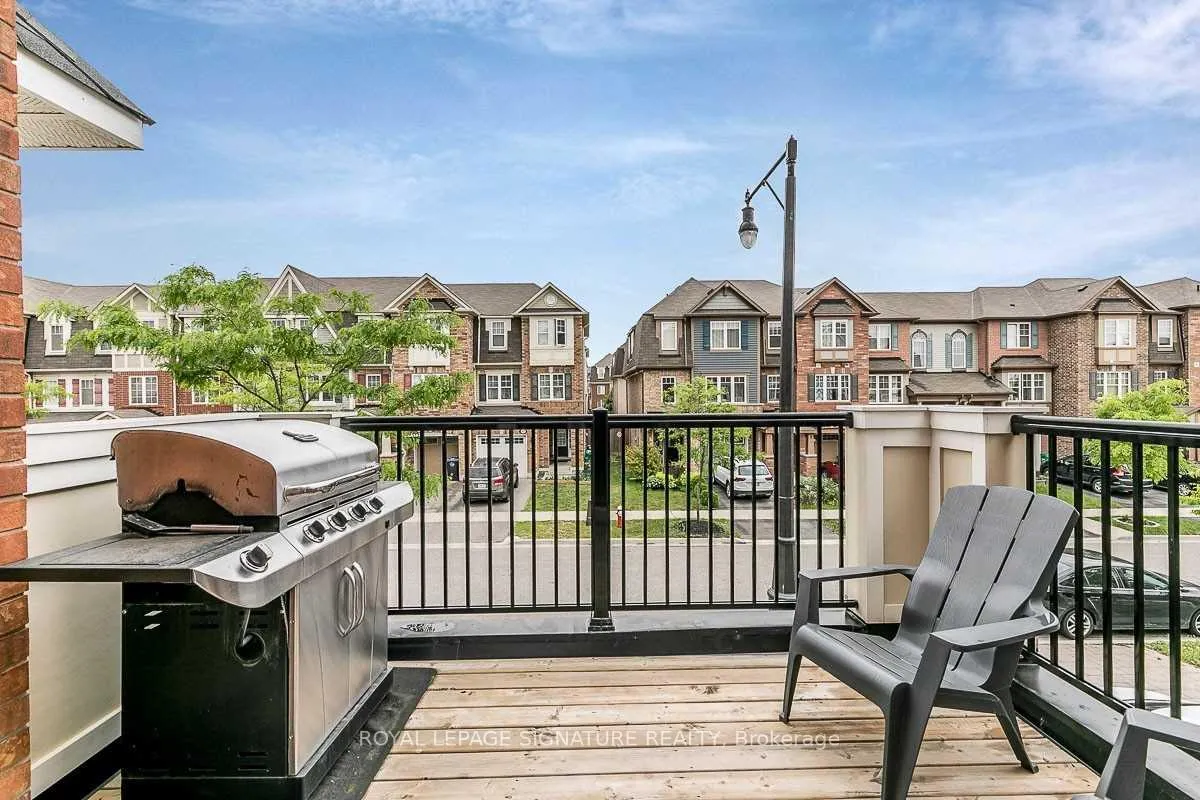 Photo 12 of 14 Butterworth Road, Brampton, Northwest Brampton — HOMEH
