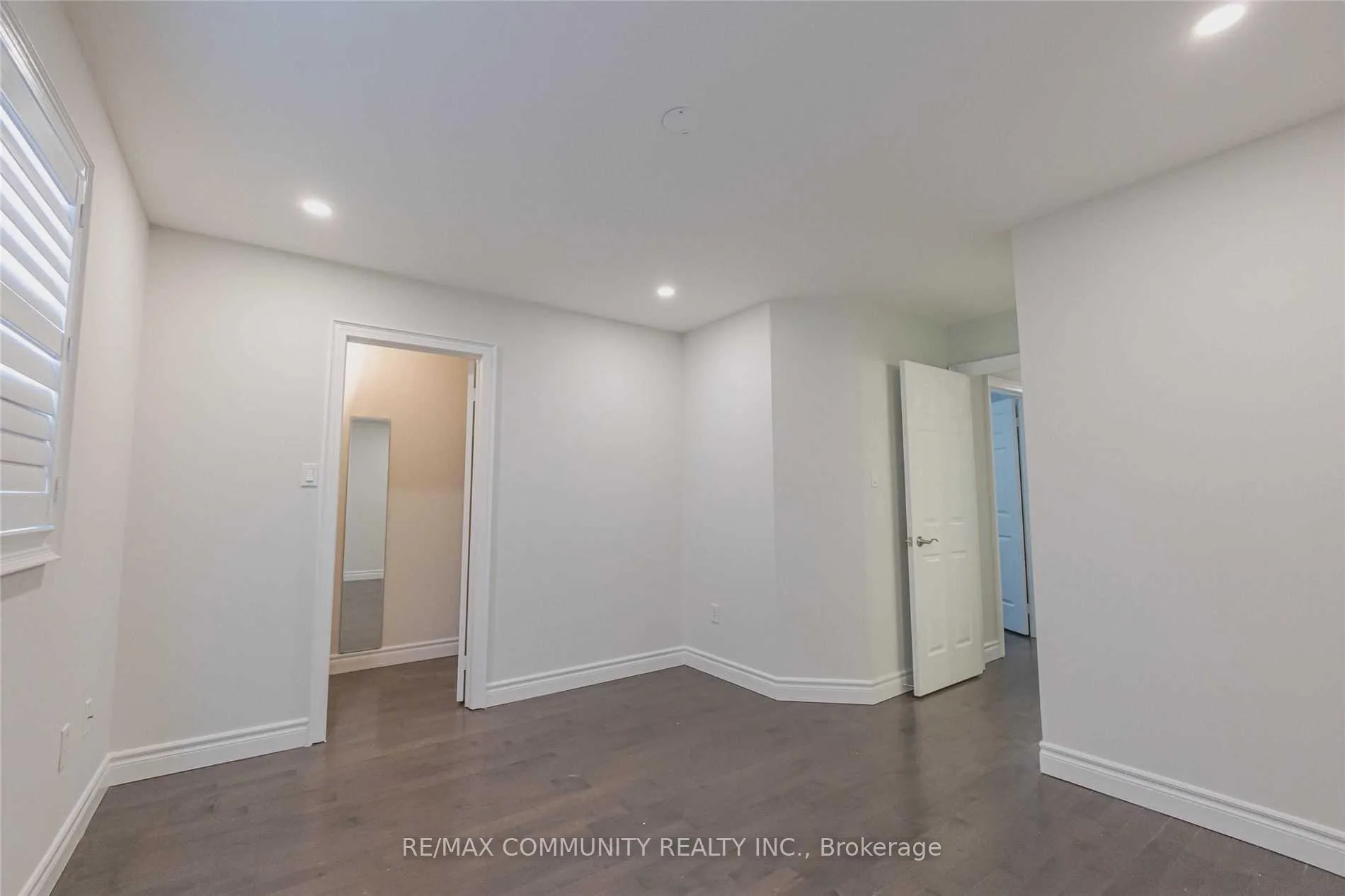 Photo 14 of 55 Longueuil Place, Whitby, Pringle Creek — HOMEH