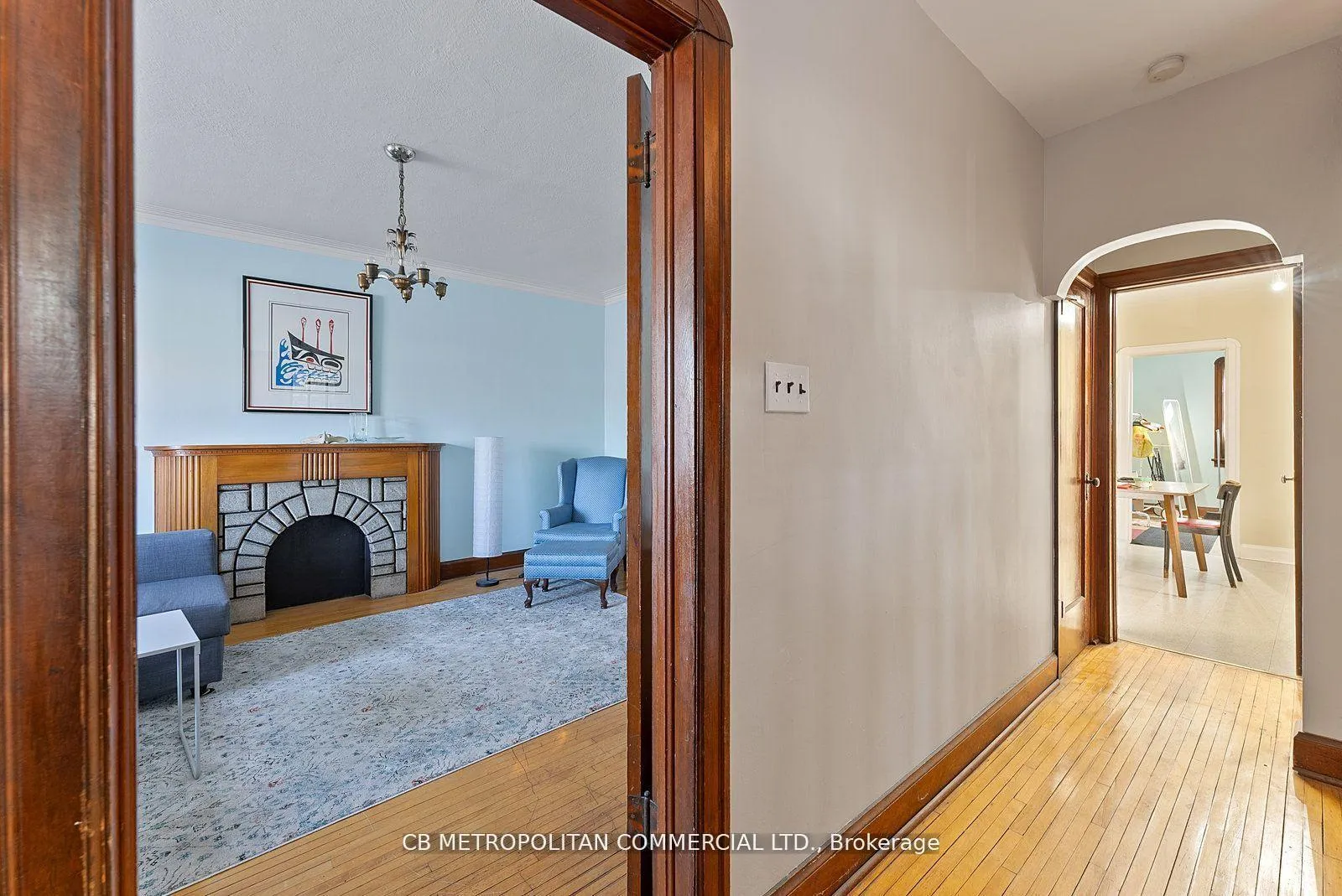 Photo 5 of 17 Augusta Avenue, Toronto, Kensington-Chinatown — HOMEH