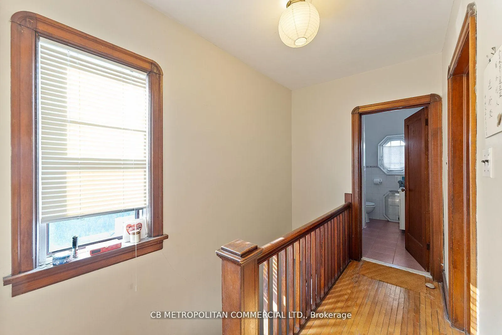 Photo 12 of 17 Augusta Avenue, Toronto, Kensington-Chinatown — HOMEH