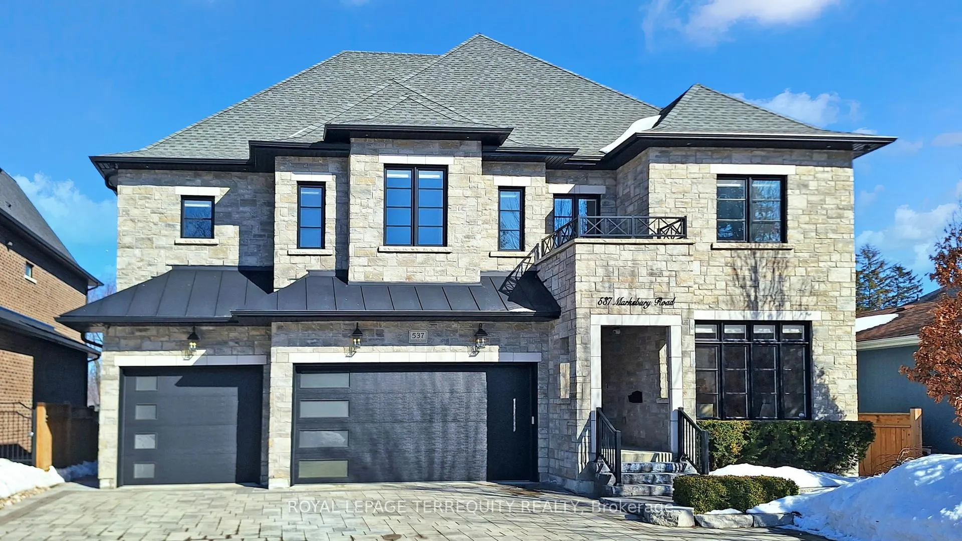 Photo 2 of 537 Marksbury Road, Pickering, West Shore — HOMEH