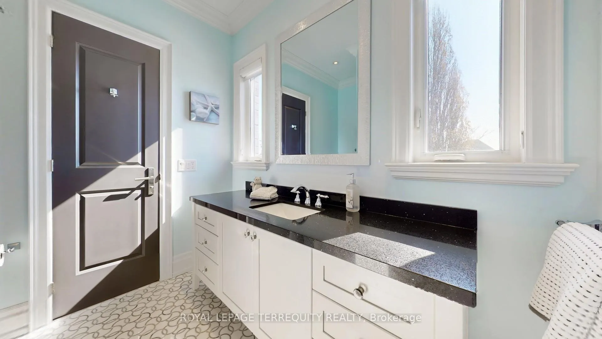 Photo 22 of 537 Marksbury Road, Pickering, West Shore — HOMEH