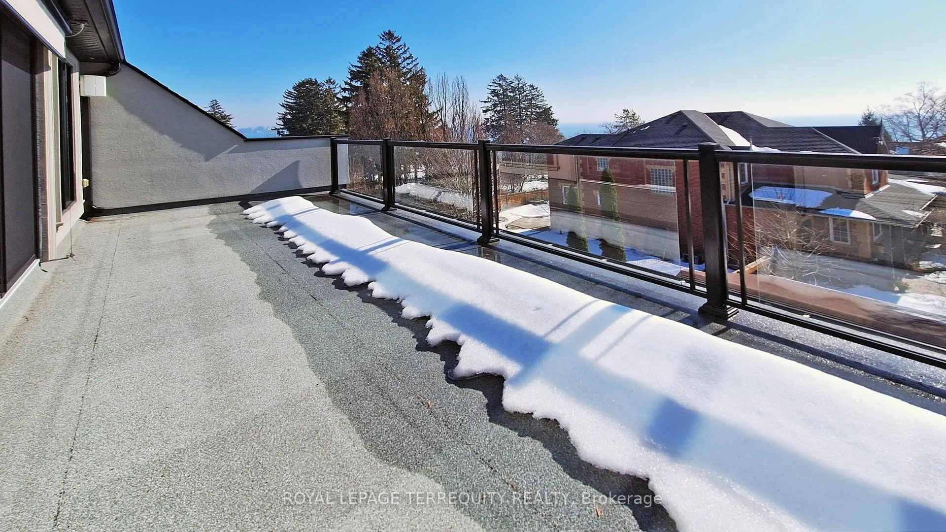 Photo 28 of 537 Marksbury Road, Pickering, West Shore — HOMEH