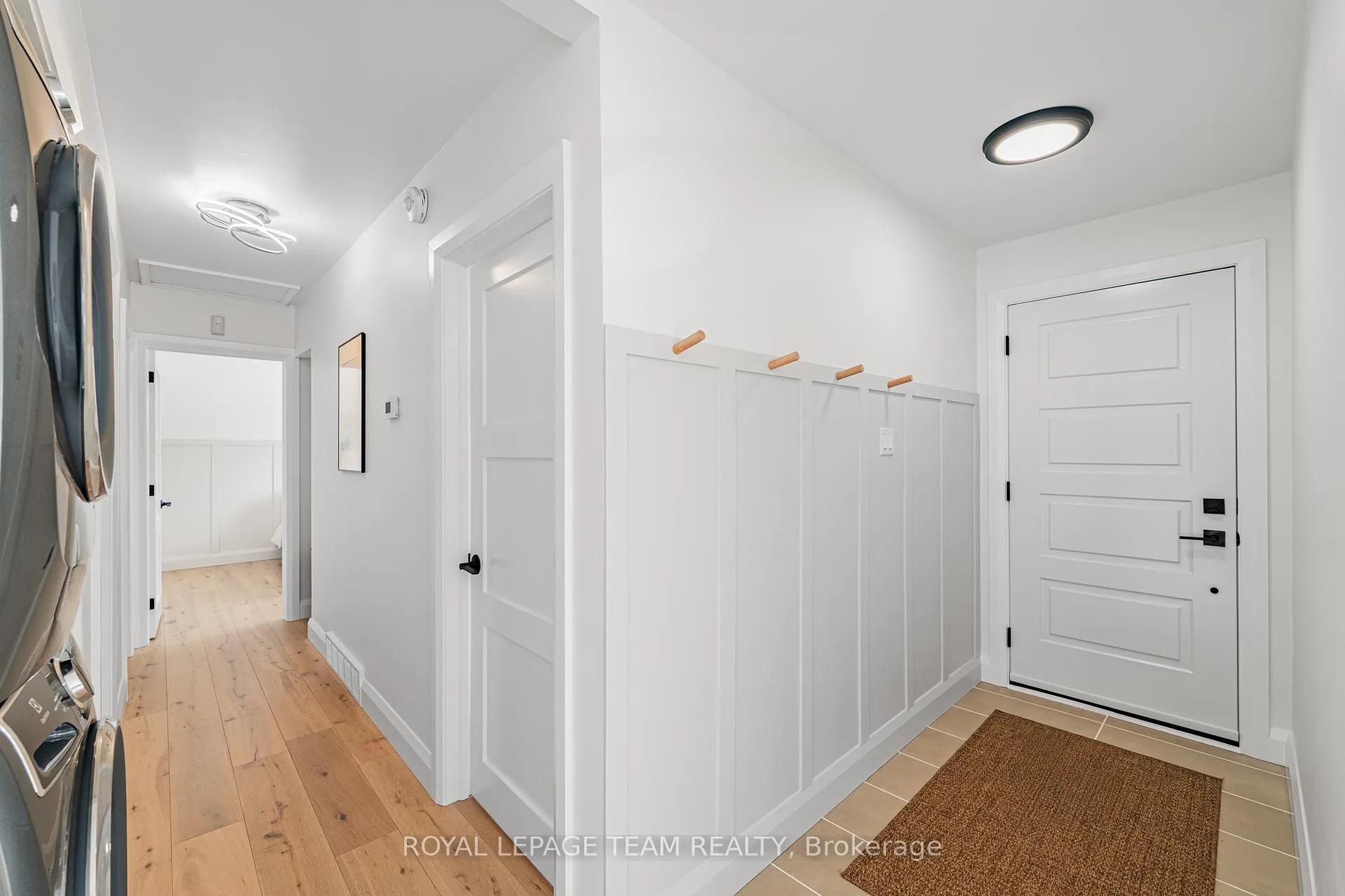 Photo 7 of 23 Brent Avenue, Ottawa, Manordale — HOMEH
