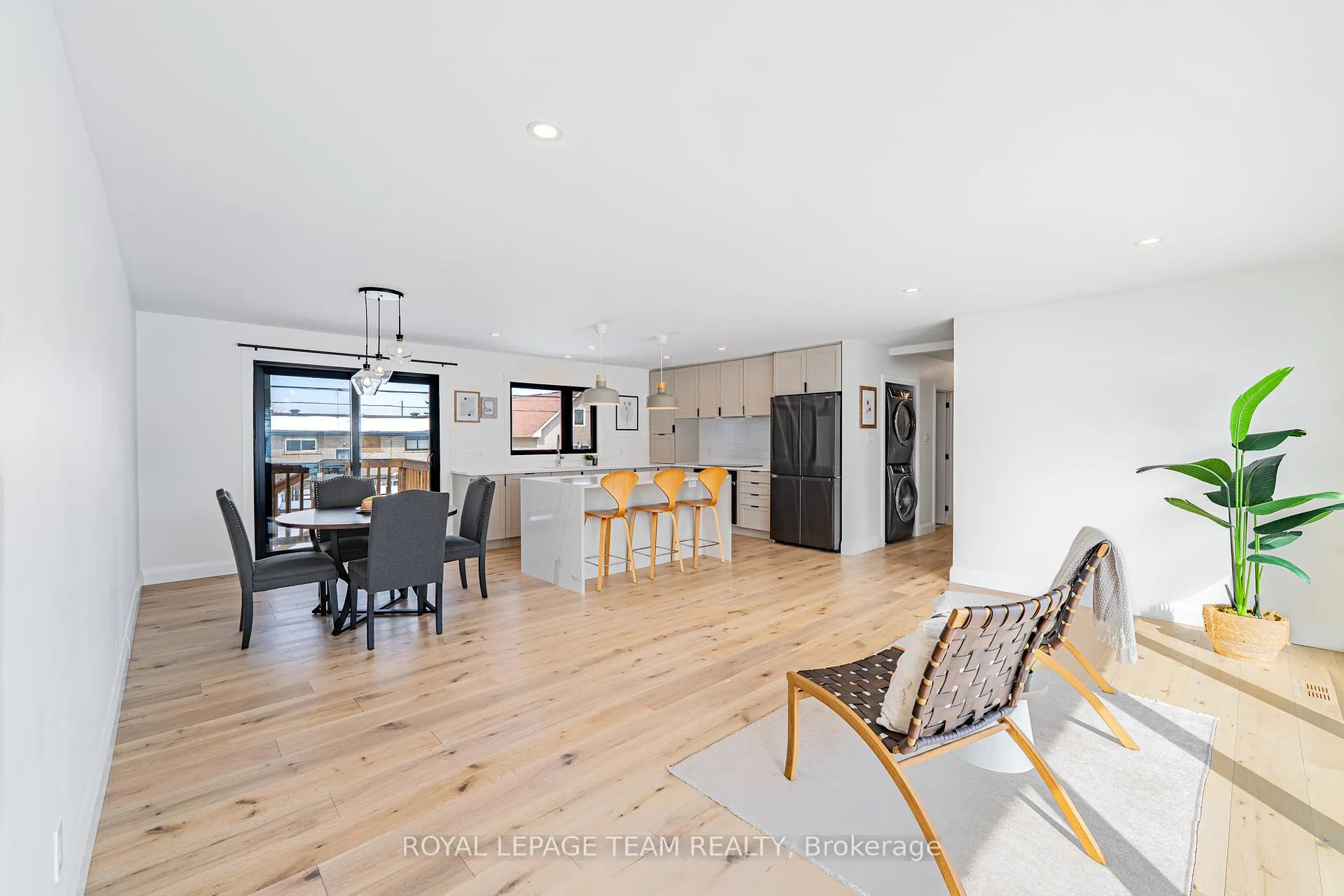 Photo 22 of 23 Brent Avenue, Ottawa, Manordale — HOMEH