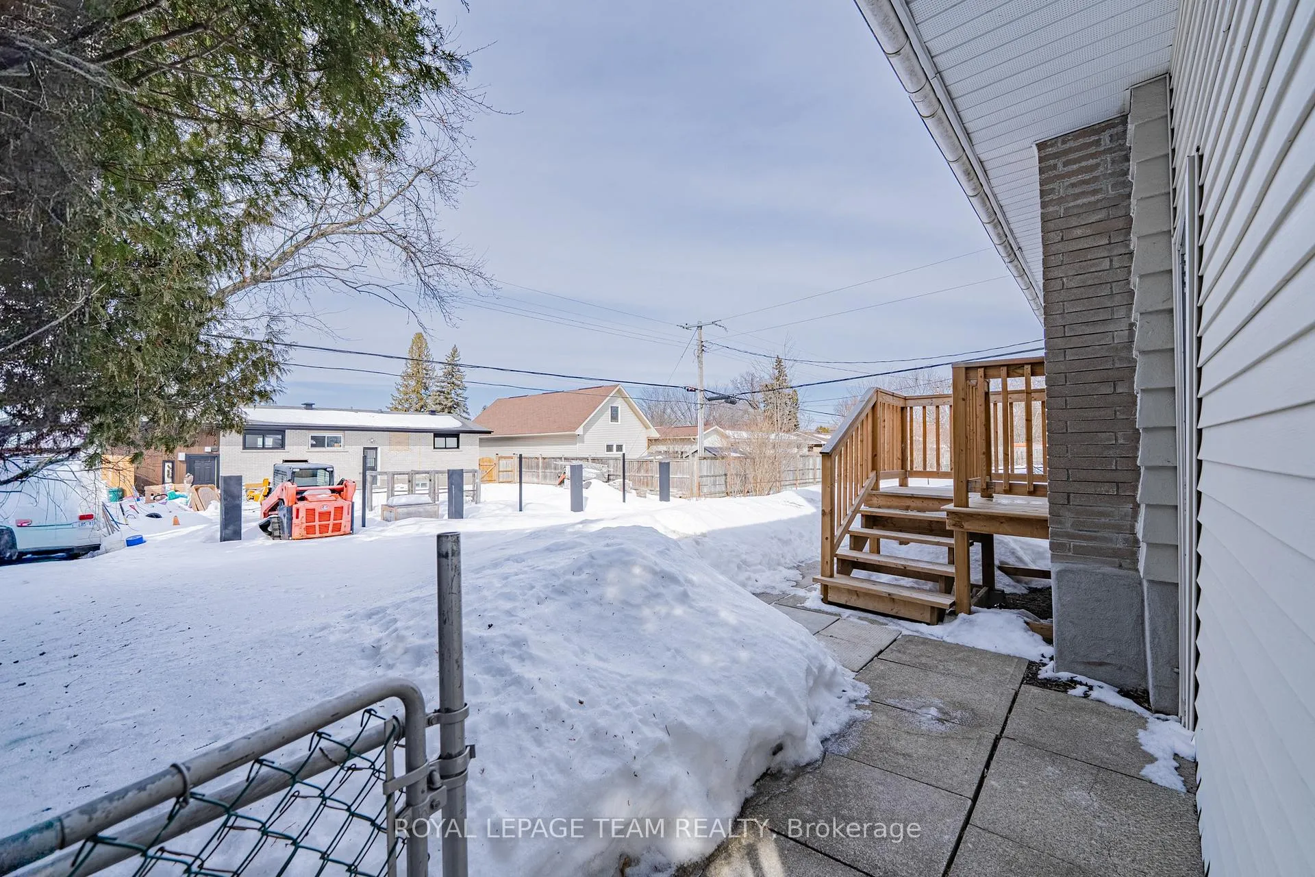 Photo 34 of 23 Brent Avenue, Ottawa, Manordale — HOMEH