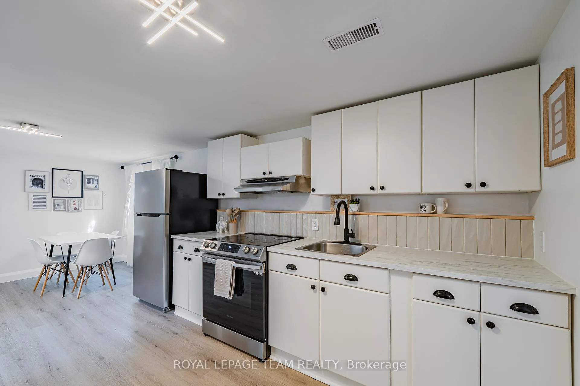 Photo 38 of 23 Brent Avenue, Ottawa, Manordale — HOMEH
