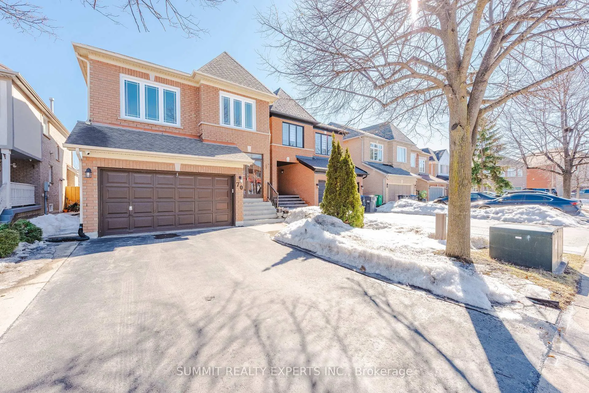 Photo 1 of 70 Wildberry Crescent, Brampton, Sandringham-Wellington — HOMEH