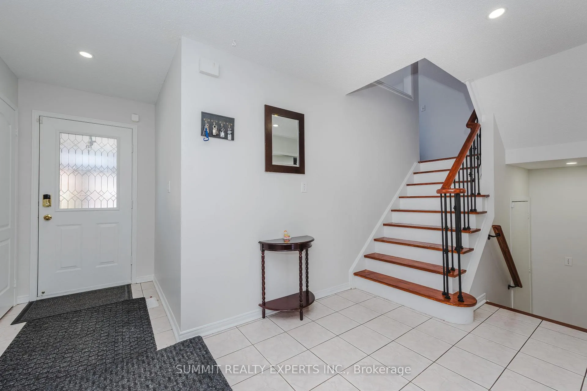 Photo 7 of 70 Wildberry Crescent, Brampton, Sandringham-Wellington — HOMEH