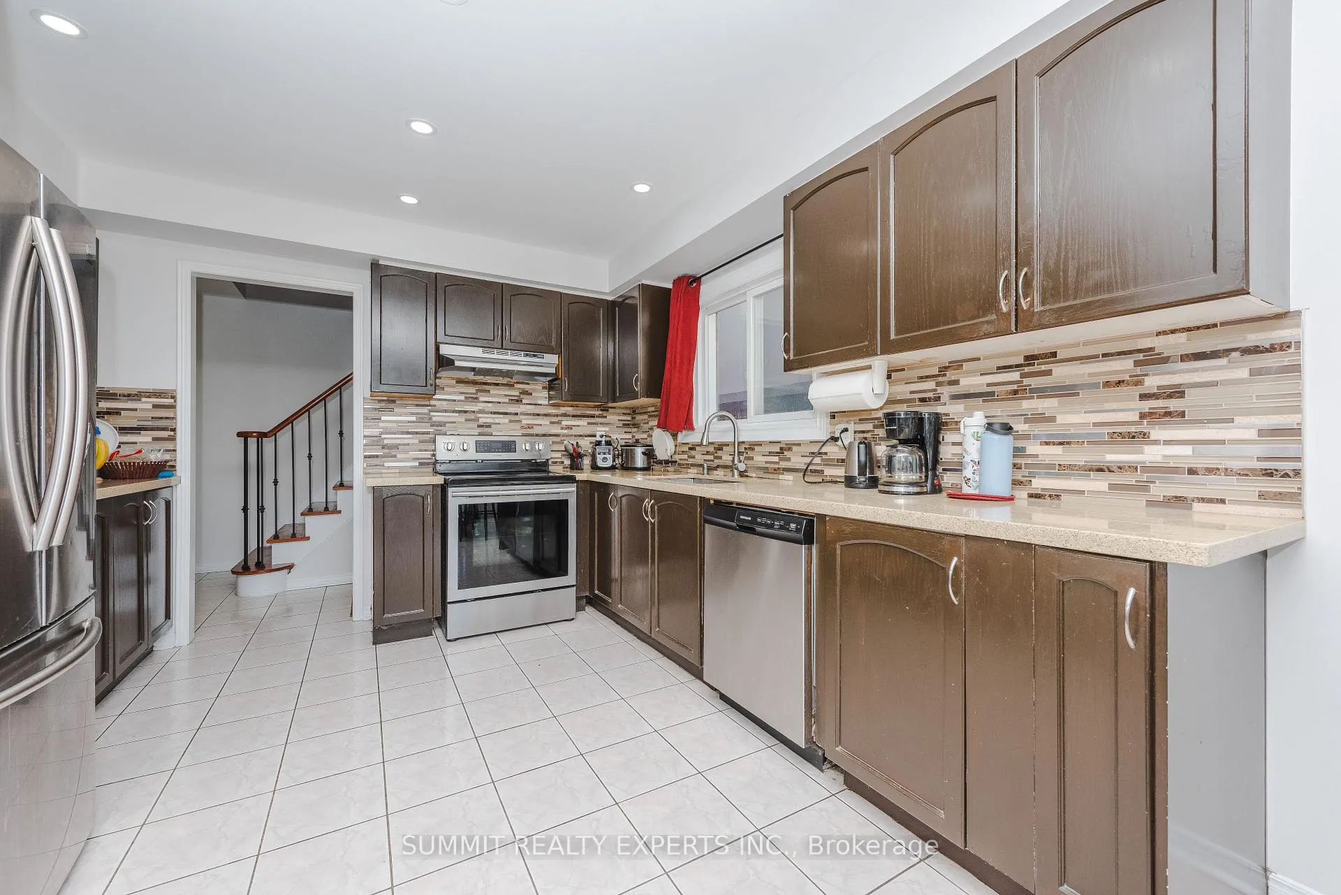 Photo 14 of 70 Wildberry Crescent, Brampton, Sandringham-Wellington — HOMEH