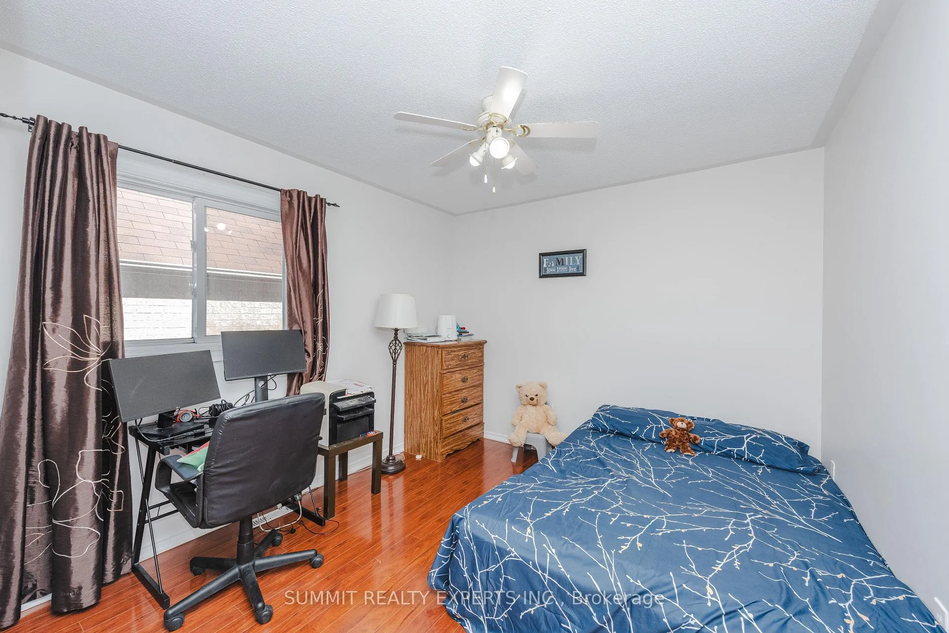 Photo 27 of 70 Wildberry Crescent, Brampton, Sandringham-Wellington — HOMEH
