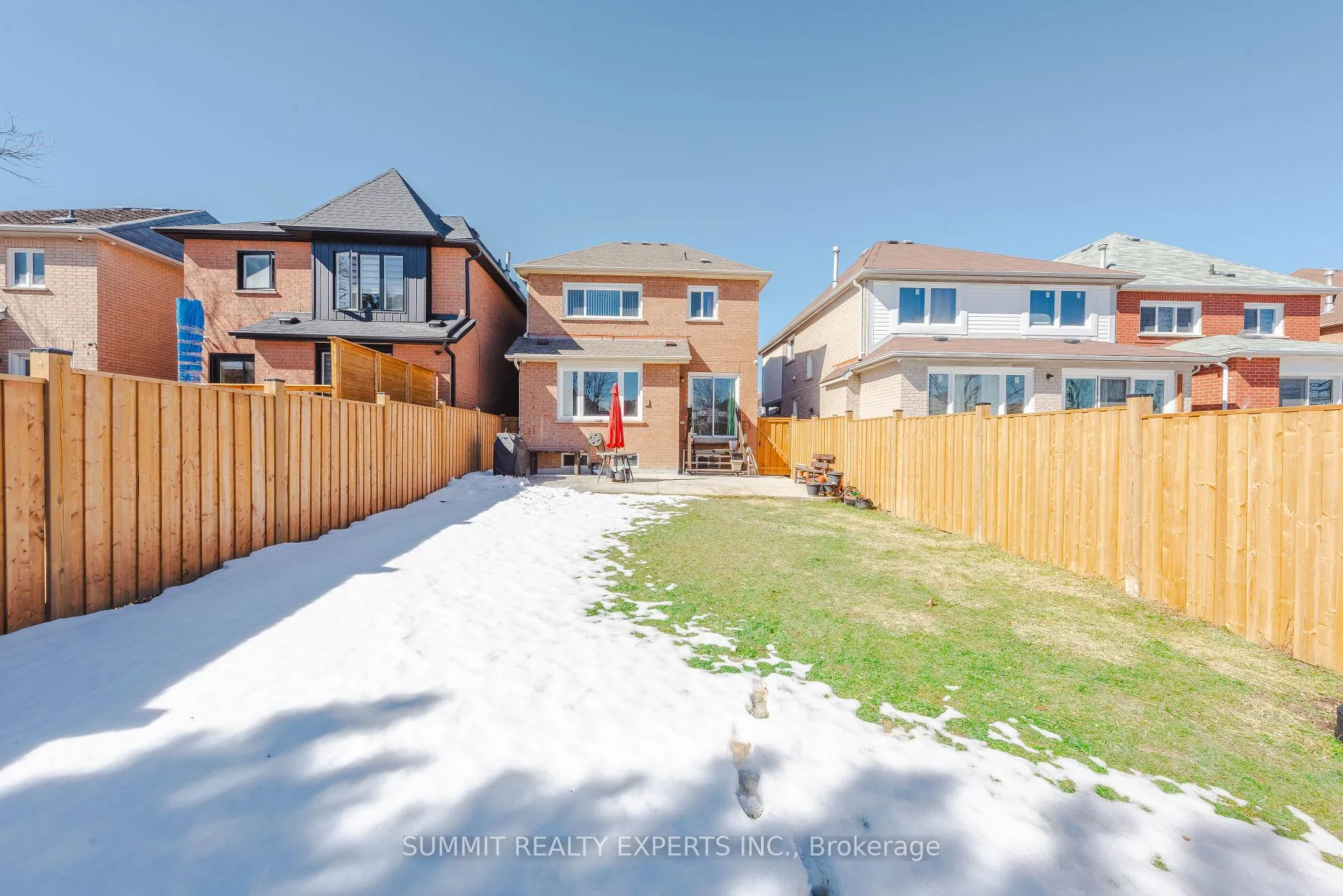 Photo 48 of 70 Wildberry Crescent, Brampton, Sandringham-Wellington — HOMEH