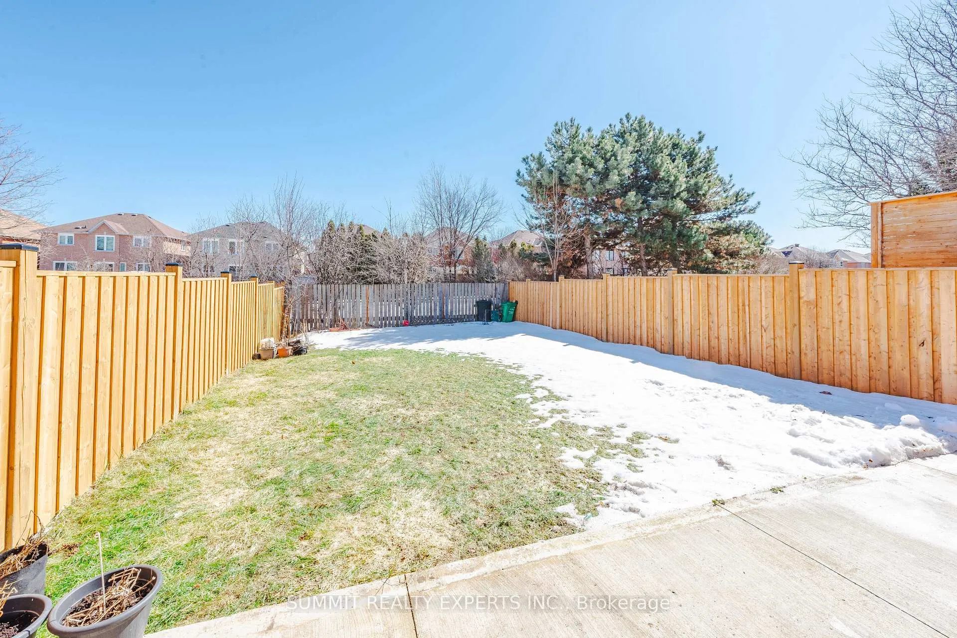 Photo 49 of 70 Wildberry Crescent, Brampton, Sandringham-Wellington — HOMEH