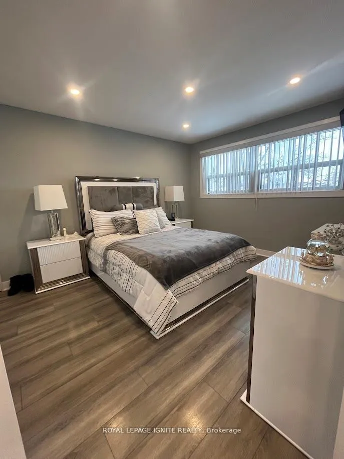 Photo 18 of 55 Dalrymple Drive, Toronto, Rockcliffe-Smythe — HOMEH