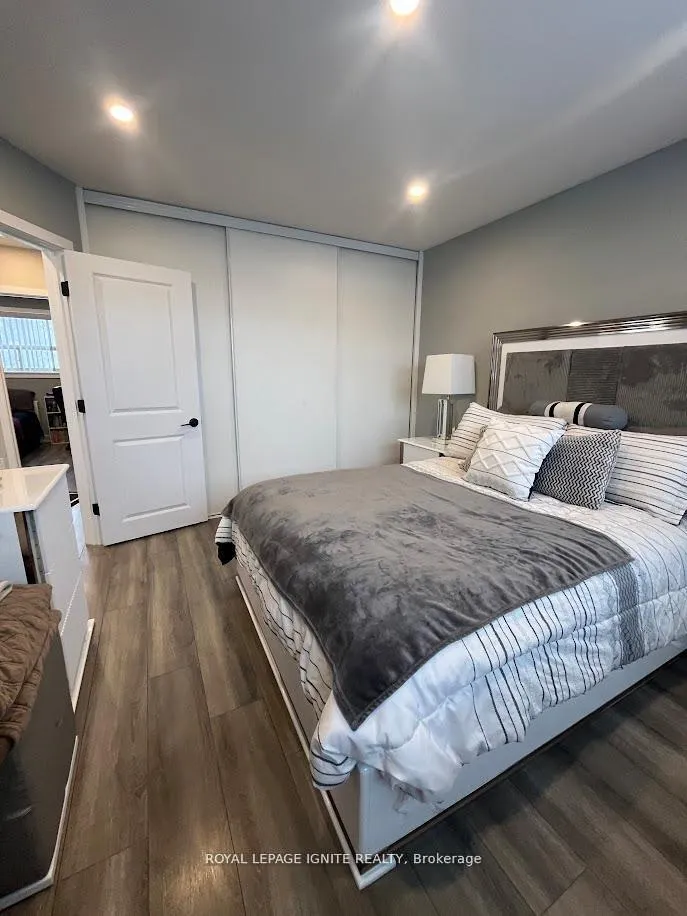 Photo 19 of 55 Dalrymple Drive, Toronto, Rockcliffe-Smythe — HOMEH