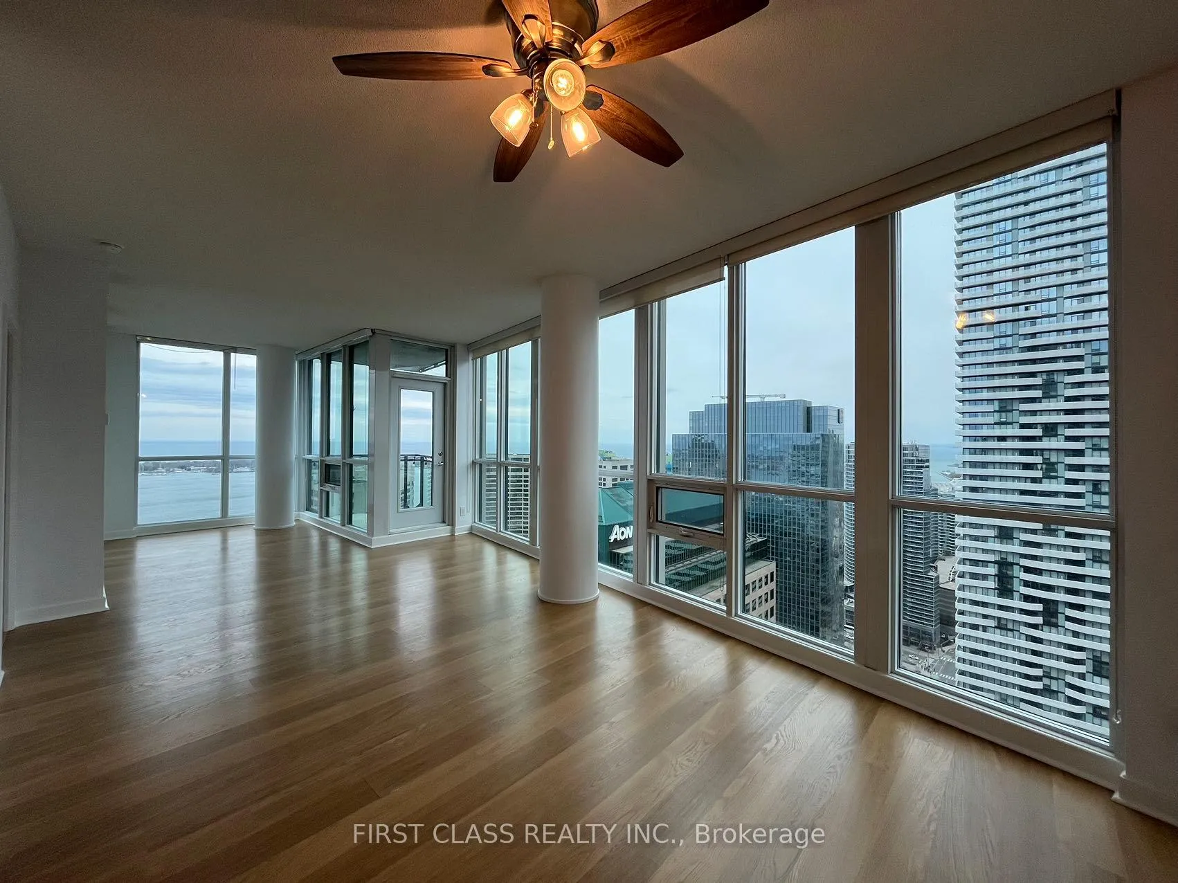 Photo 1 of Unit 4112, 33 Bay Street, Toronto, Waterfront Communities — HOMEH