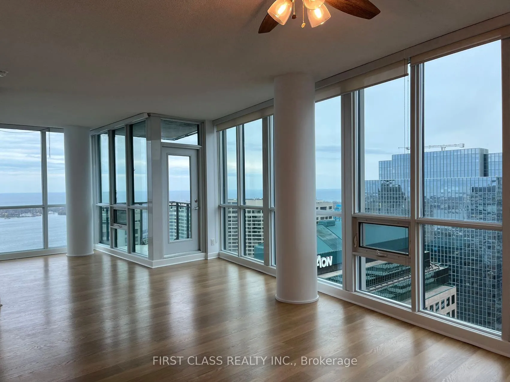 Photo 5 of Unit 4112, 33 Bay Street, Toronto, Waterfront Communities — HOMEH