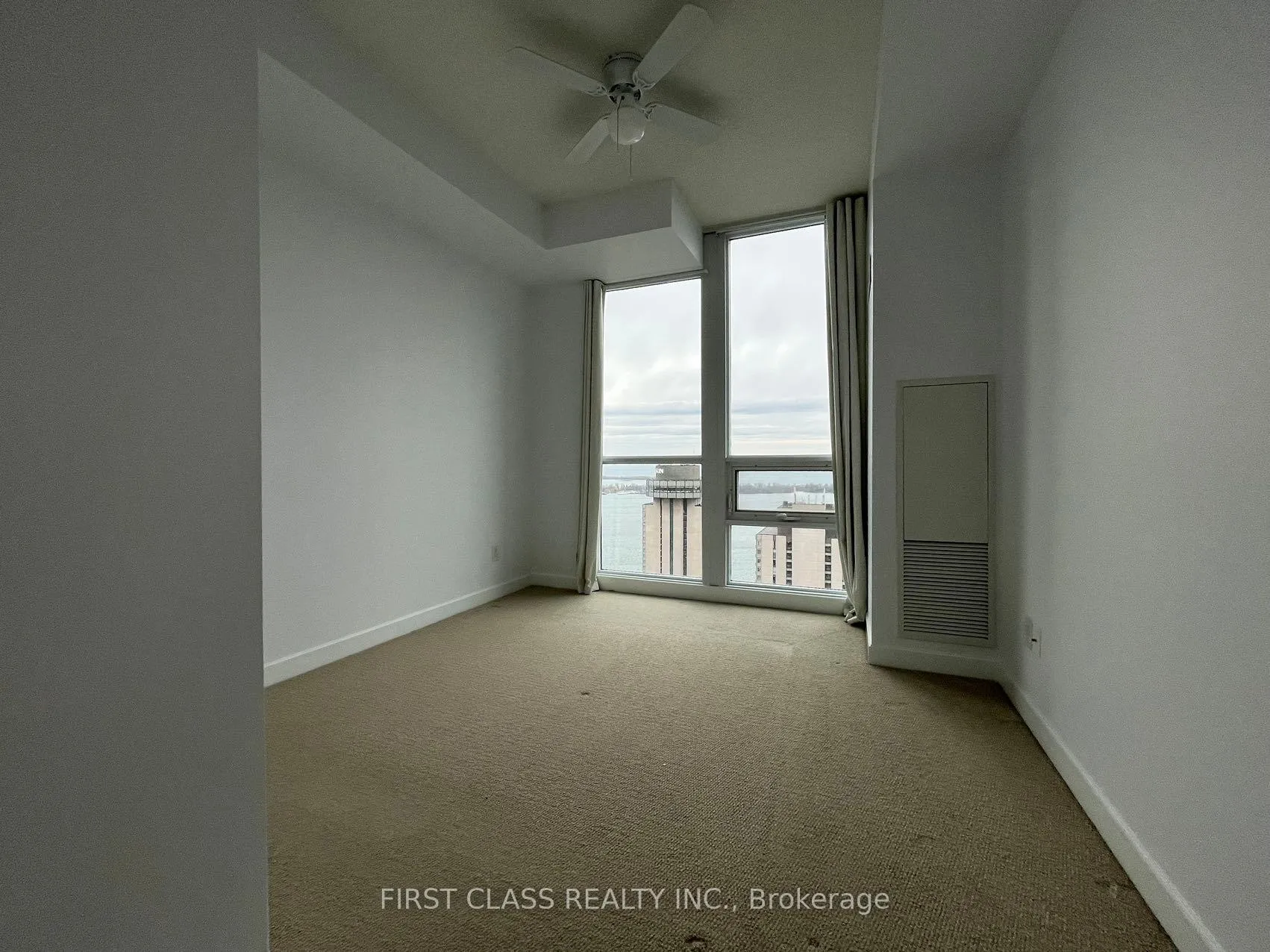 Photo 8 of Unit 4112, 33 Bay Street, Toronto, Waterfront Communities — HOMEH