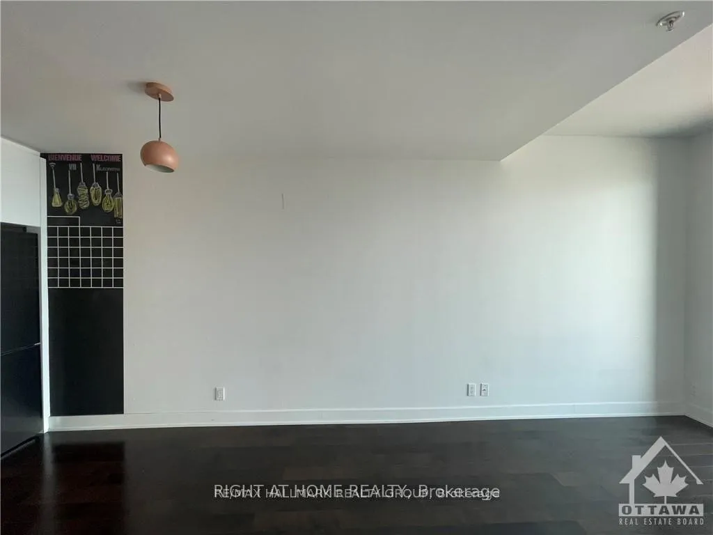 Photo 2 of Unit 2105, 20 Daly Avenue, Ottawa, Sandy Hill — HOMEH