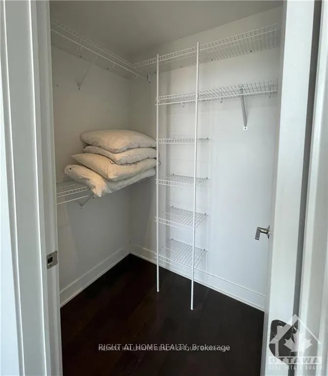 Photo 9 of Unit 2105, 20 Daly Avenue, Ottawa, Sandy Hill — HOMEH