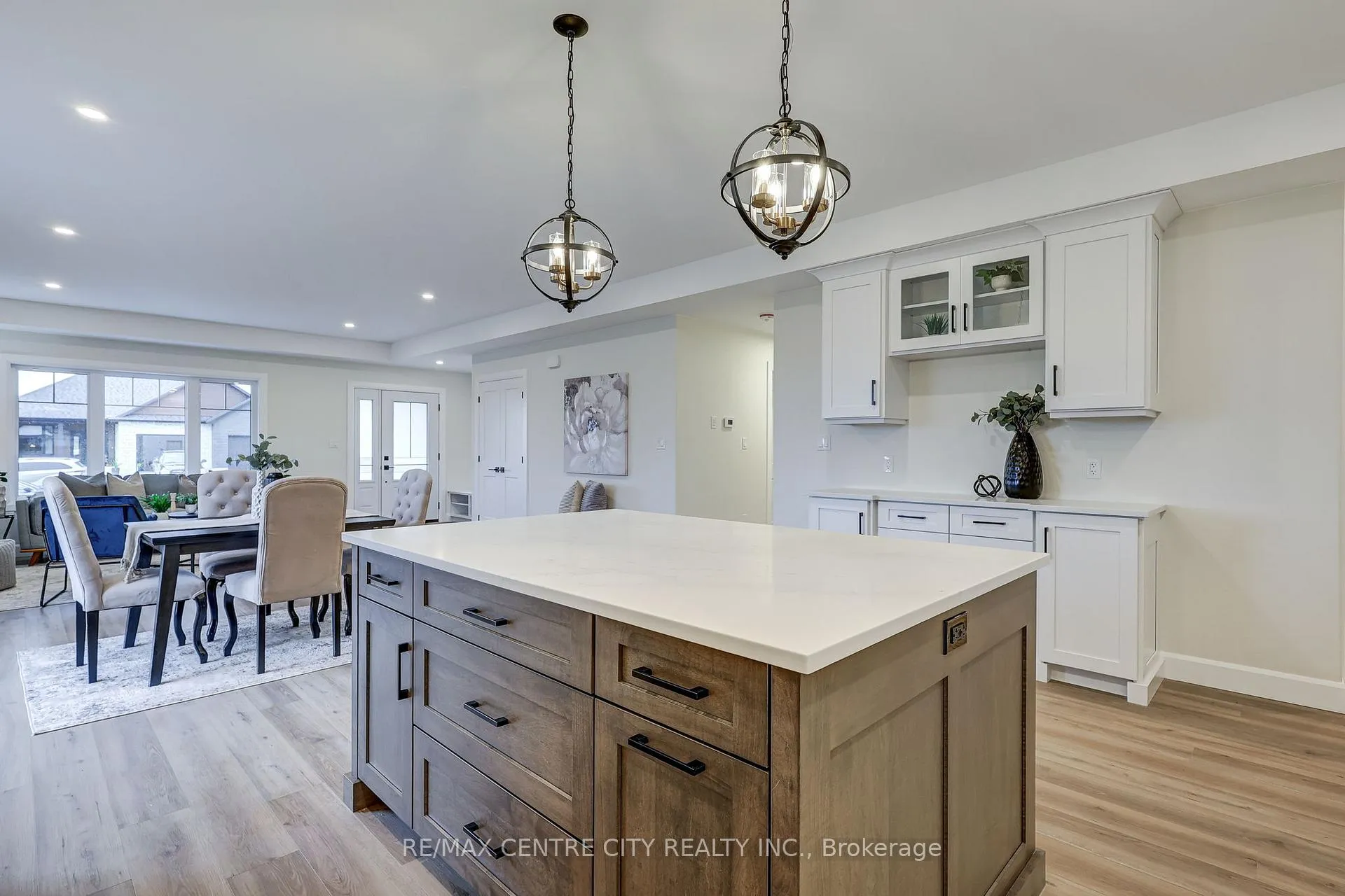 Photo 4 of 56081 Maverick Court, Bayham, Rural Bayham — HOMEH