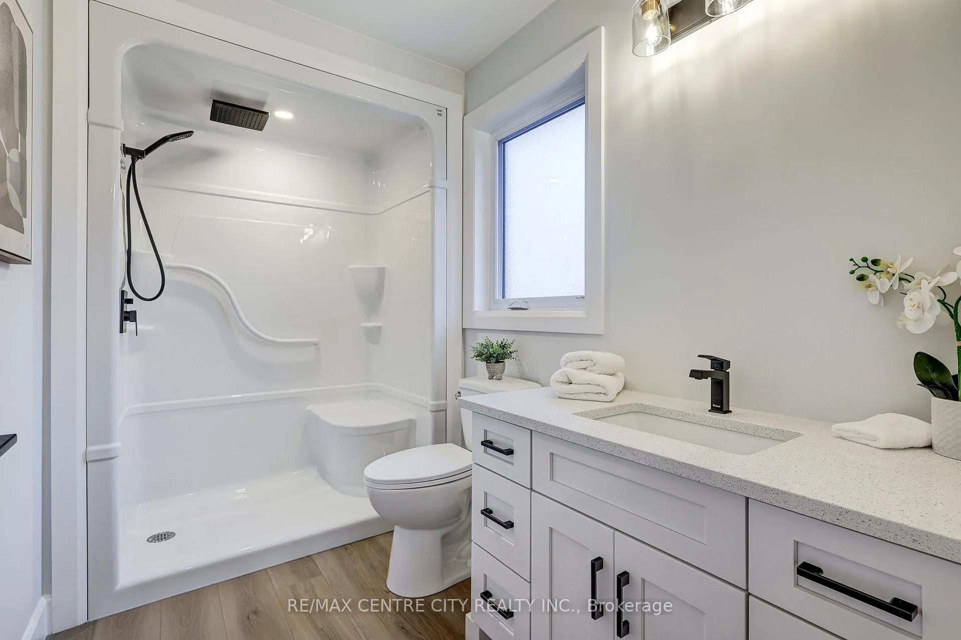 Photo 8 of 56081 Maverick Court, Bayham, Rural Bayham — HOMEH